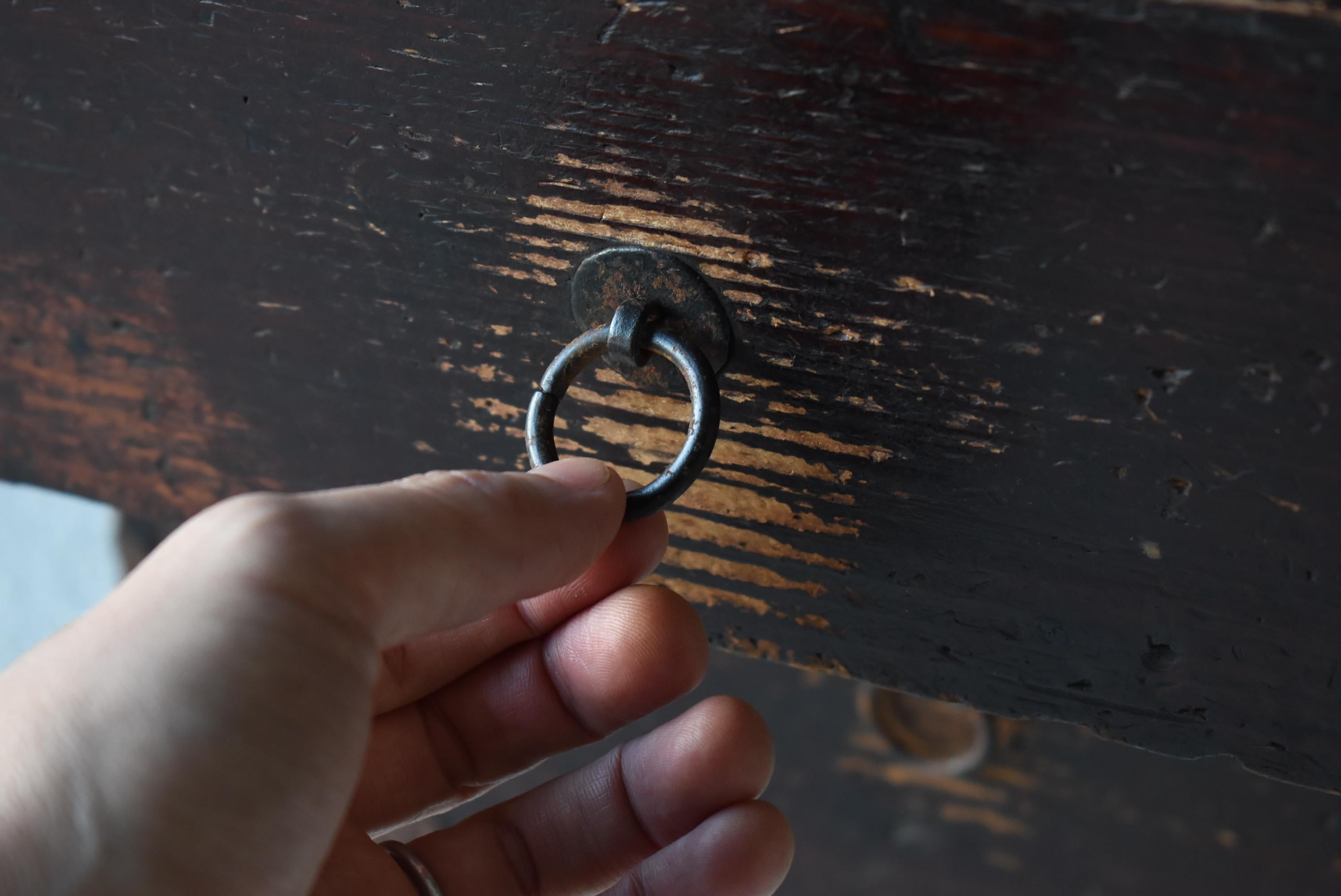 Coffre à tiroirs japonais ancien 1860s-1920s / Tansu Sideboard Wabi Sabi Bon état - En vente à Chōsei District Nagara, JP
