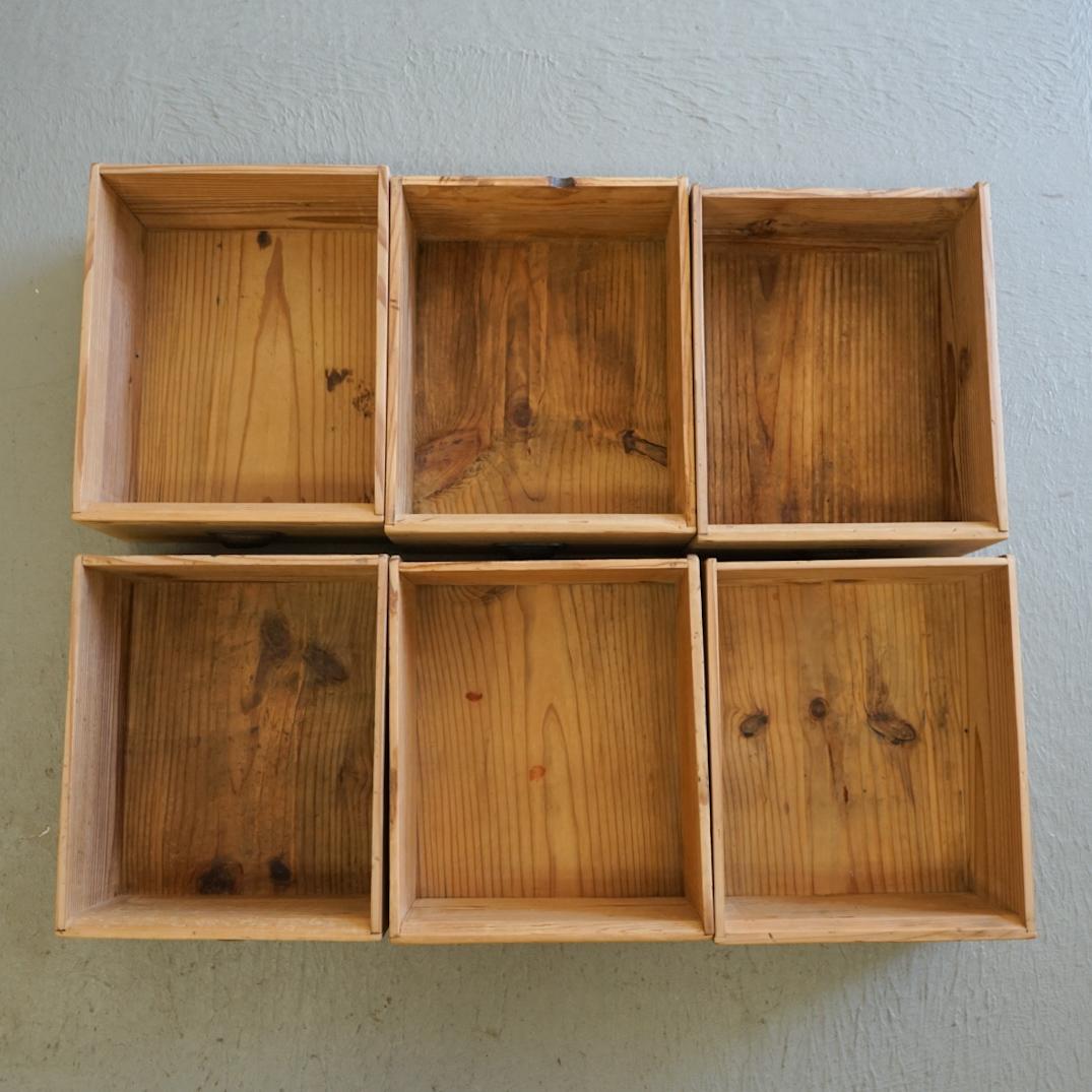 Japanese Antique Drawer storage shelf 30 drawers 1910s-1930s Wabi-Sabi Japandi 4