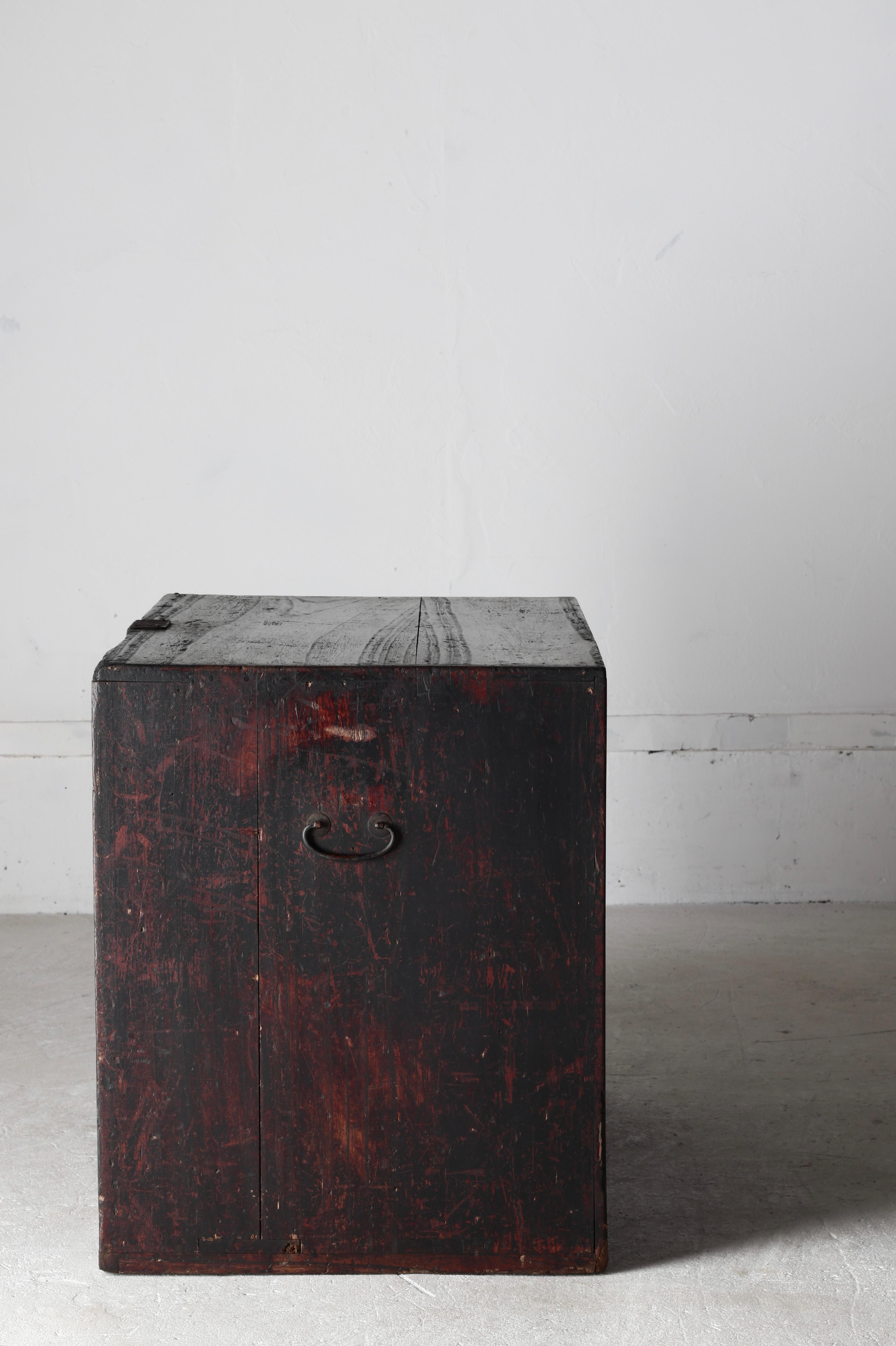 Cassetto antico giapponese / Tansu di stoccaggio / 1868-1912 / Wabi-Sabi Mingei In condizioni buone in vendita a Iwate-gun Shizukuishi-cho, Iwate Prefecture