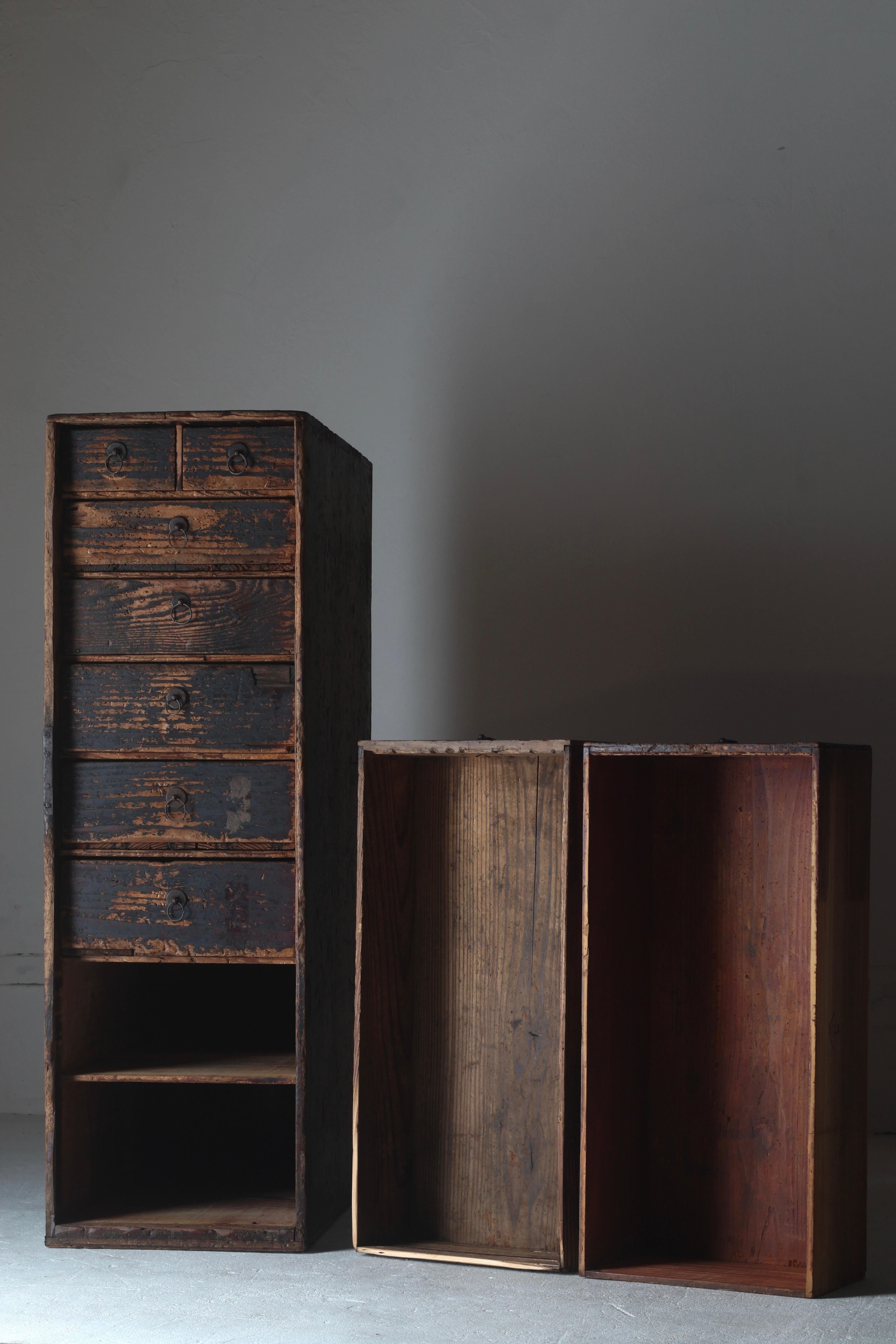 Cajonera Antigua Japonesa / Tansu Cajonera / 1868-1912s Wabi-Sabi en venta 7