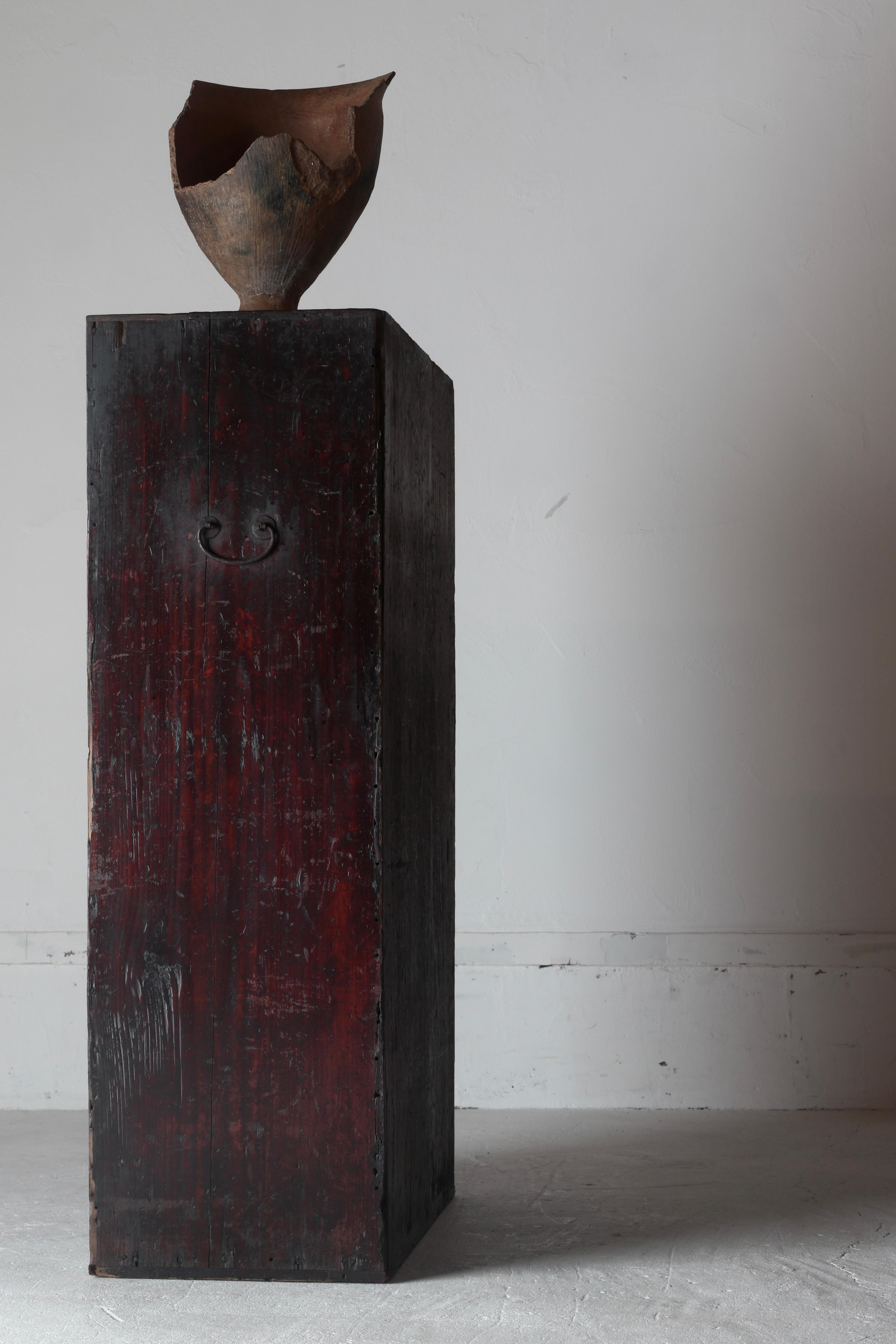 Cajonera Antigua Japonesa / Tansu Cajonera / 1868-1912s Wabi-Sabi Hierro en venta