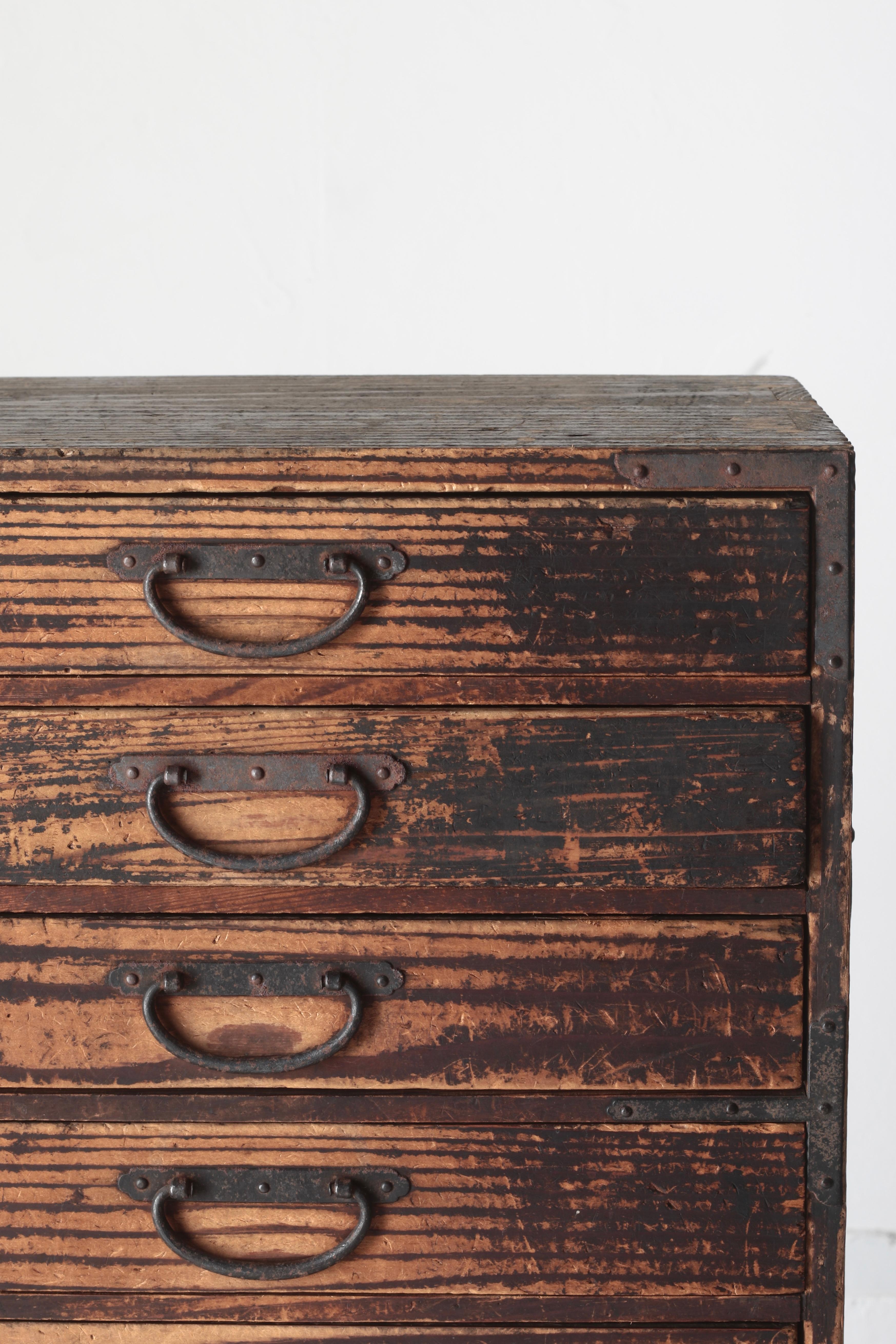 Antike japanische Schublade / Tansu-Aufbewahrung / Wabi-Sabi aus der Meiji-Periode im Zustand „Gut“ im Angebot in Iwate-gun Shizukuishi-cho, Iwate Prefecture