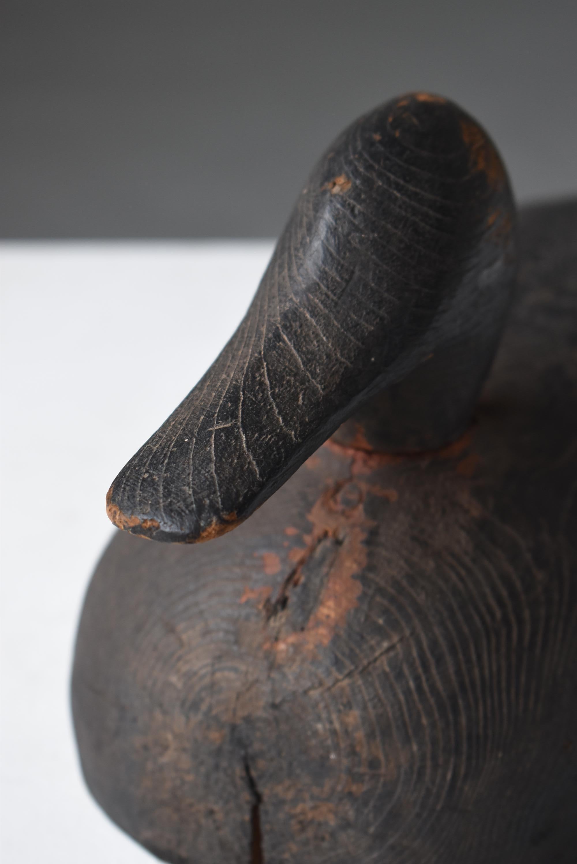 20ième siècle Décoyeur de canard japonaise des années 1920-1940/Objet de figurine Wabisabi en vente