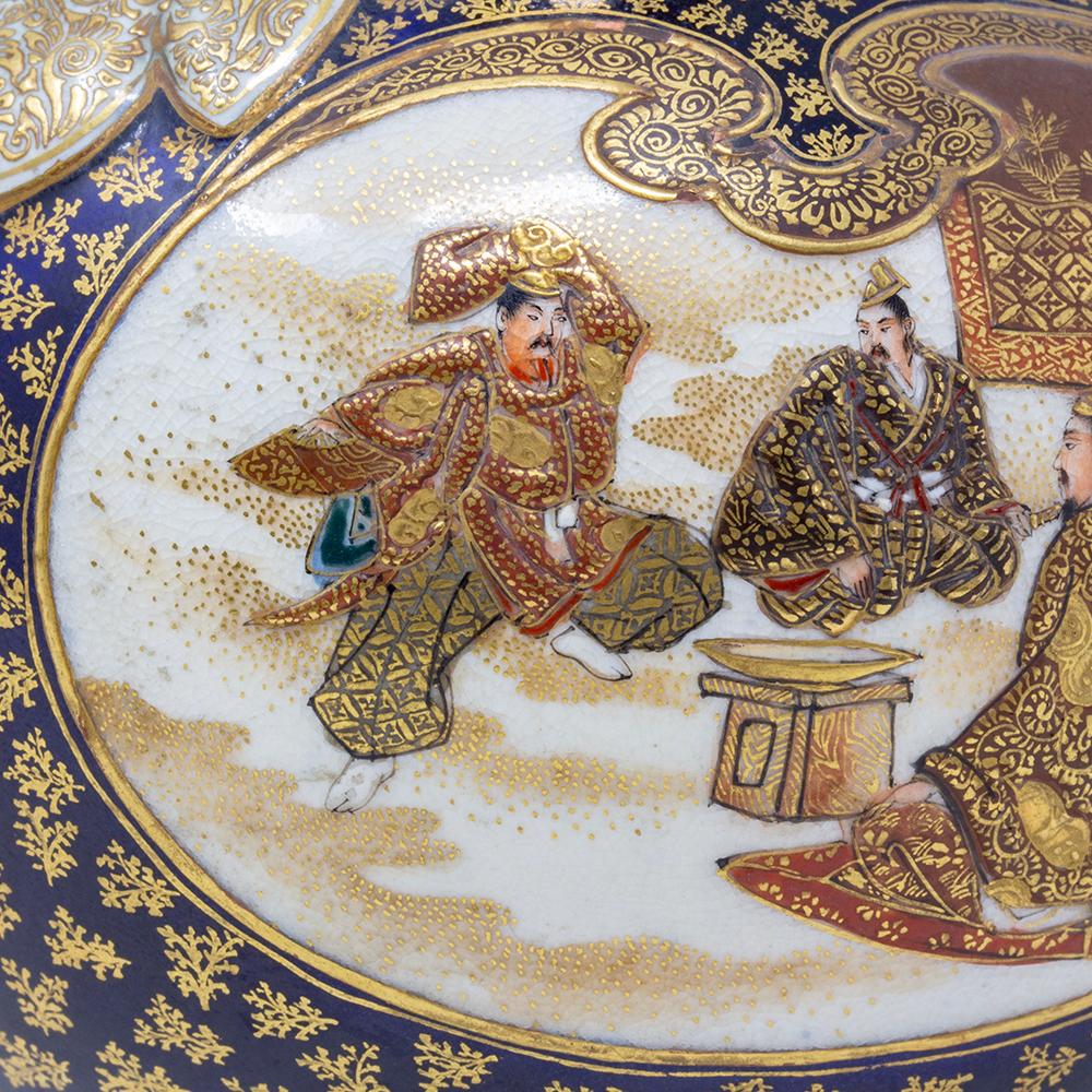 Vase japonais ancien en faïence Satsuma de Kinkozan Période Meiji en vente 12