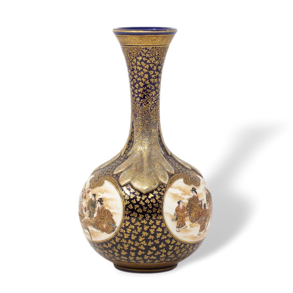 Début du 20ème siècle Vase japonais ancien en faïence Satsuma de Kinkozan Période Meiji en vente