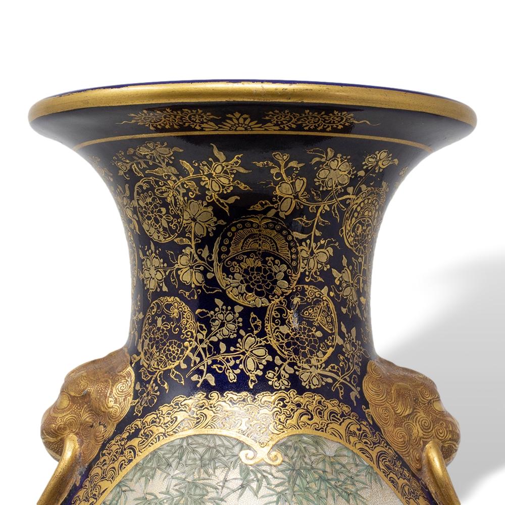 Céramique Vase japonais ancien en faïence Satsuma de Kinkozan Période Meiji en vente