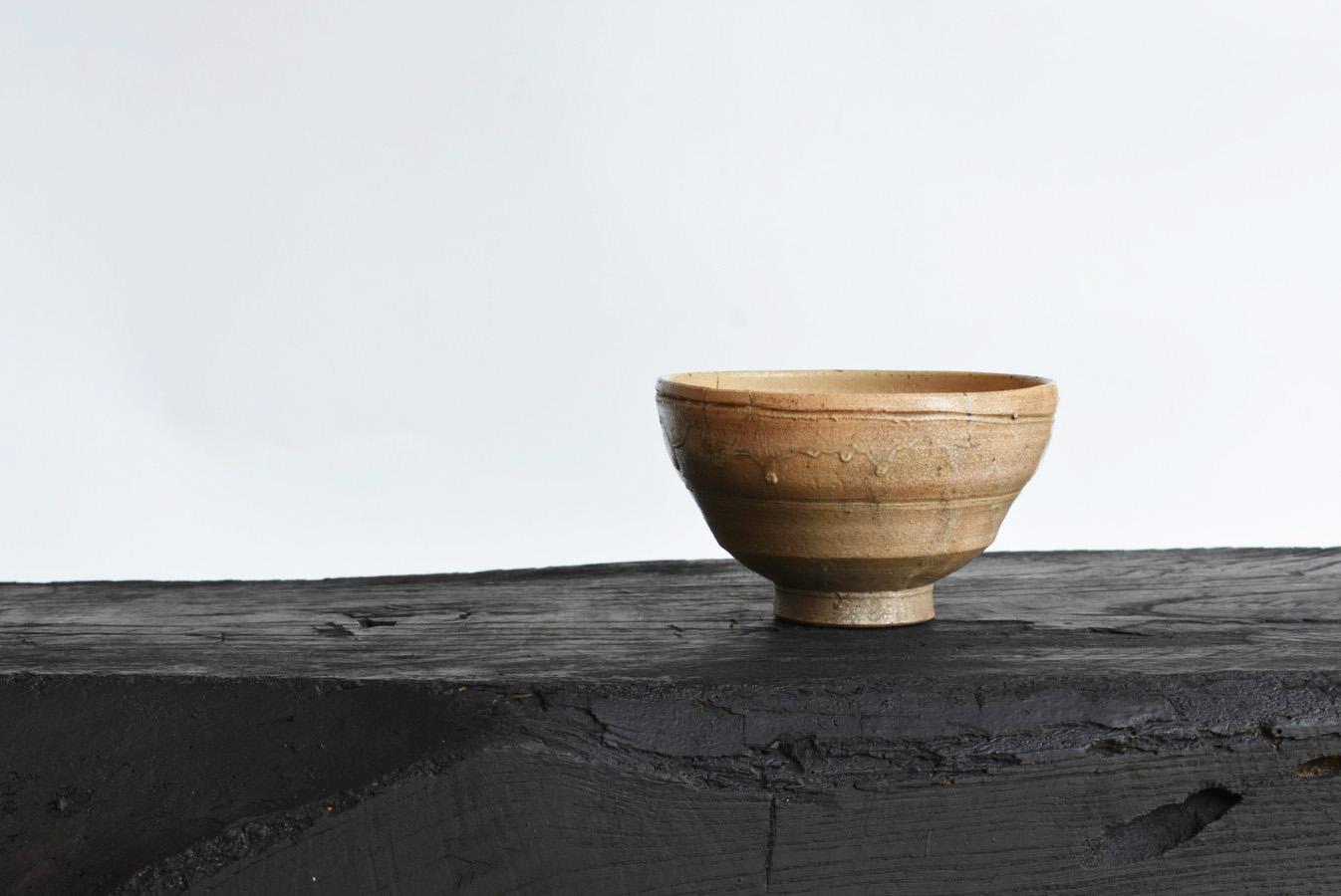 Japanische antike Steingut-Teeschale/Edo-Zeit/1700-1800/[Hagi-Ware]  im Angebot 11
