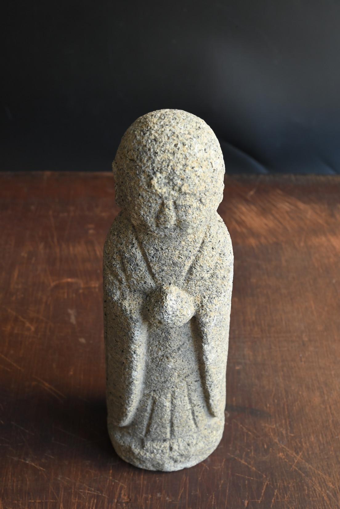 Antico Buddha di pietra giapponese del periodo Edo / XIX secolo / Ornamento da giardino in vendita 6