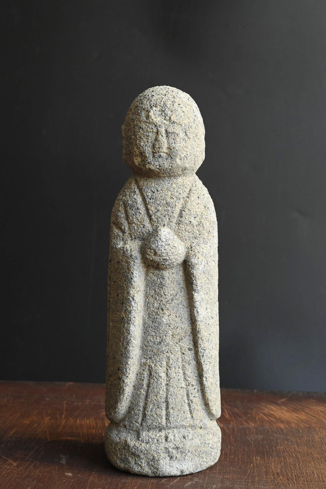 Pietra Antico Buddha di pietra giapponese del periodo Edo / XIX secolo / Ornamento da giardino in vendita