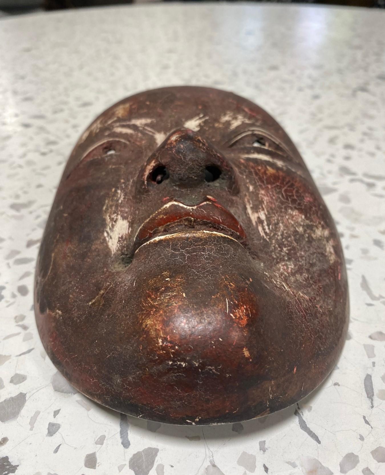 Japanese Antique Edo Wood Noh Theater Omi-Onna Ko-Omote Koomote Mask, 1700s In Good Condition For Sale In Studio City, CA