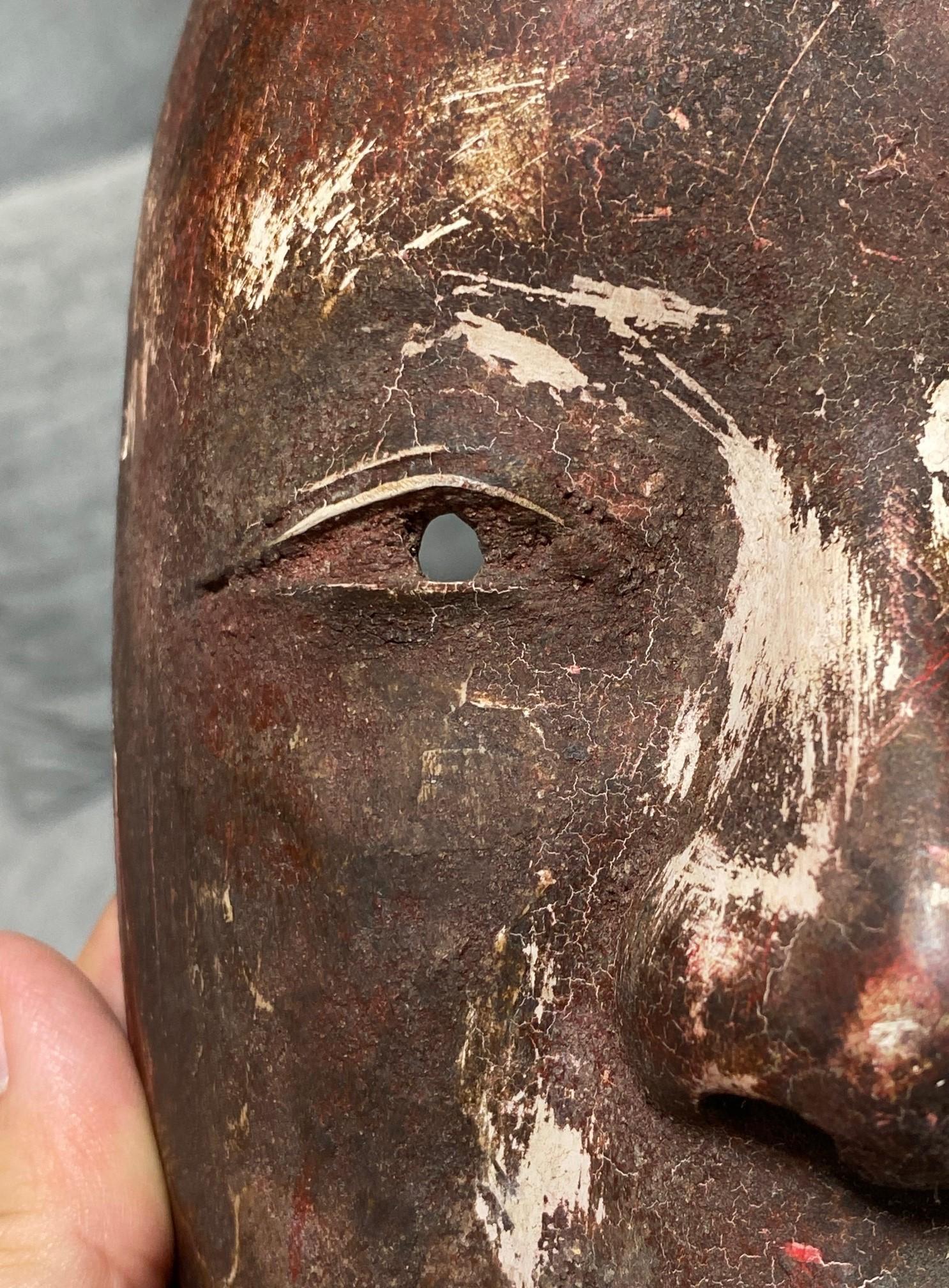 Japanese Antique Edo Wood Noh Theater Omi-Onna Ko-Omote Koomote Mask, 1700s For Sale 4