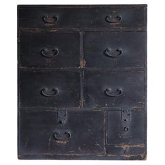 Japanese Antique Tansu Eight-Drawer Chest, Meiji Era
1868-1912
Wabi Sabi