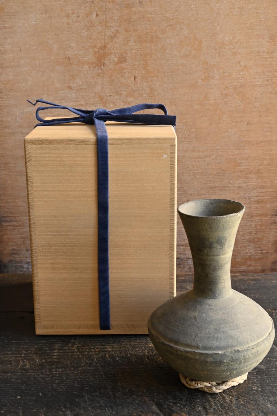 Other Japanese antique excavated jar / excavated earthenware / “Sueki”/ flower vase For Sale