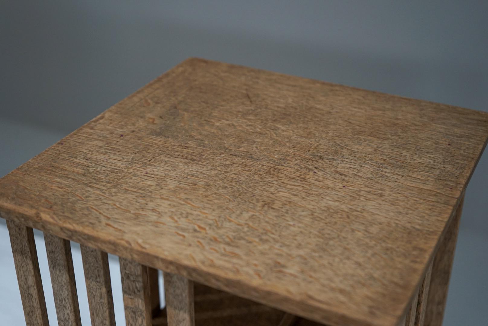 Expositor Antiguo Japonés Madera de roble Japandi en Bueno estado para la venta en Chiba, Chiba