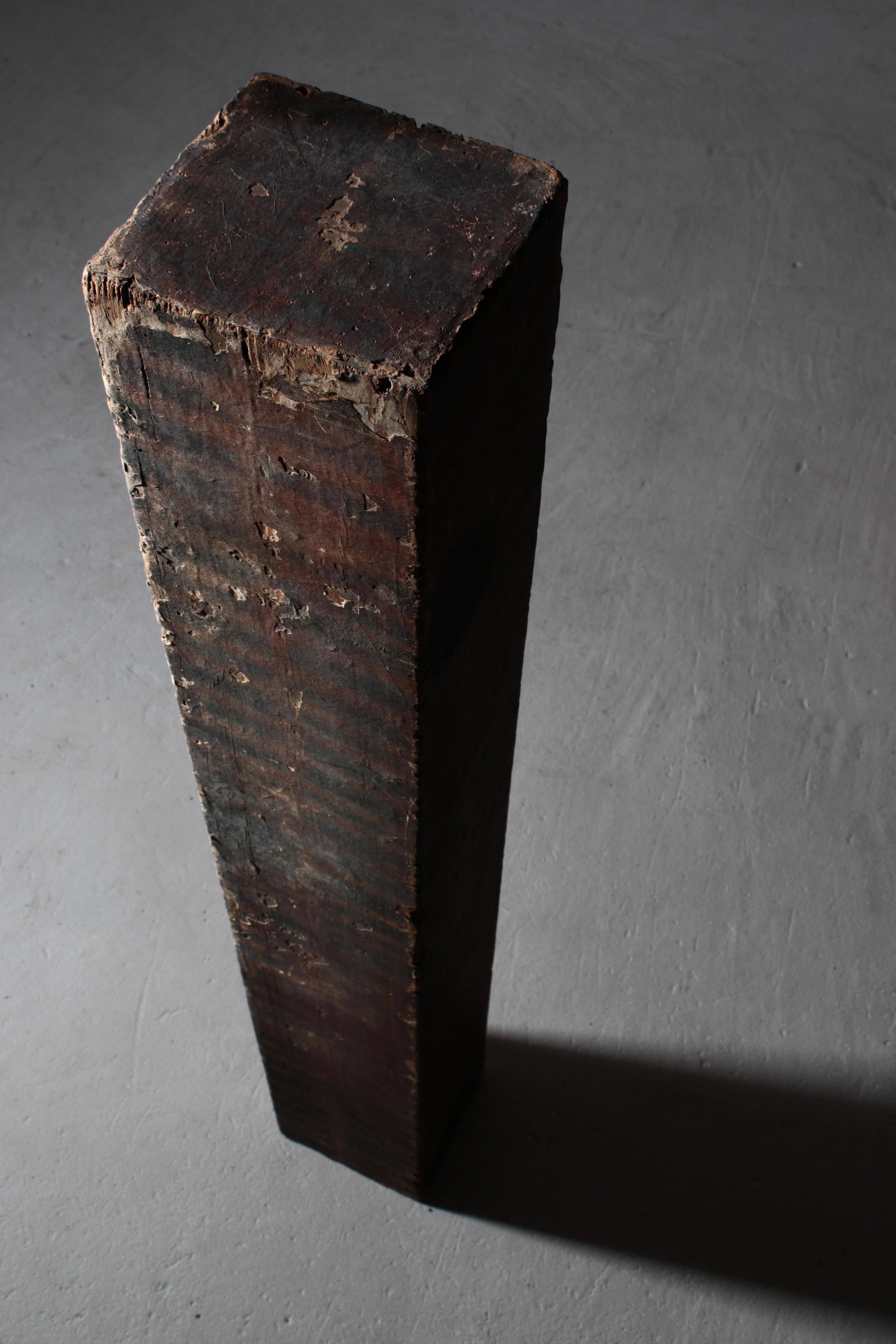 Travail du bois Stand d'exposition japonais ancien / étui à sabre / 1800-1868s / Wabi-sabi en vente