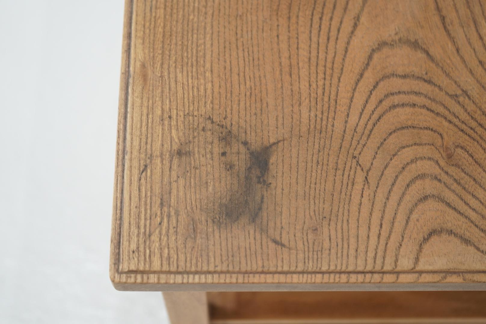 Japanese Antique Exhibition Stand Zelkova Wood 1930s Wabi-Sabi Side Table In Good Condition For Sale In Chiba, Chiba