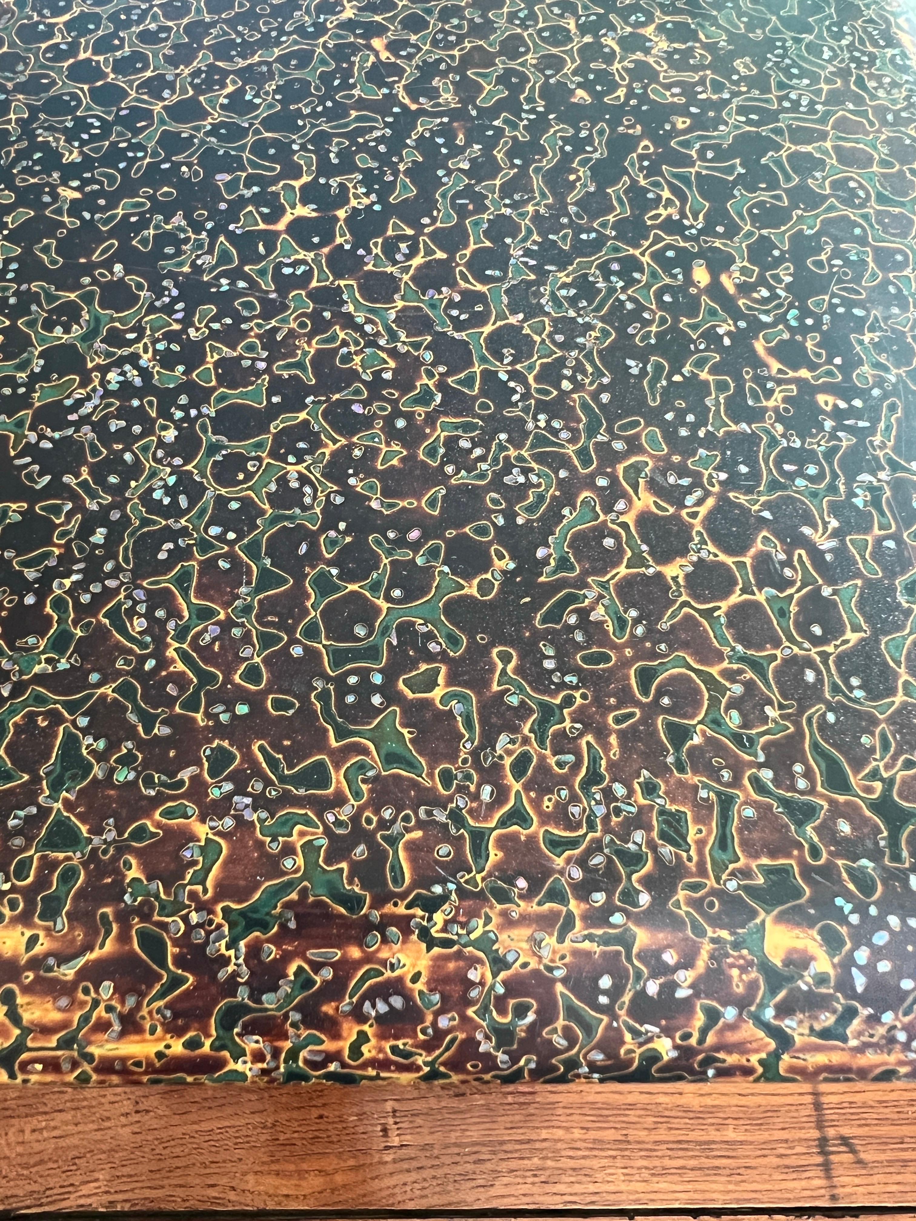 Boîte à bento laquée japonaise ancienne à cinq étages (Jubako) avec finition Tsugaru-nuri en vente 7