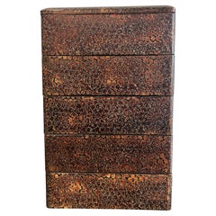 Japanese Antique Five Tier Lacquered Bento box (Jubako) with Tsugaru-nuri Finish Japanese Antique Five Tier Lacquered Bento box (Jubako) with Tsugaru-nuri Finish