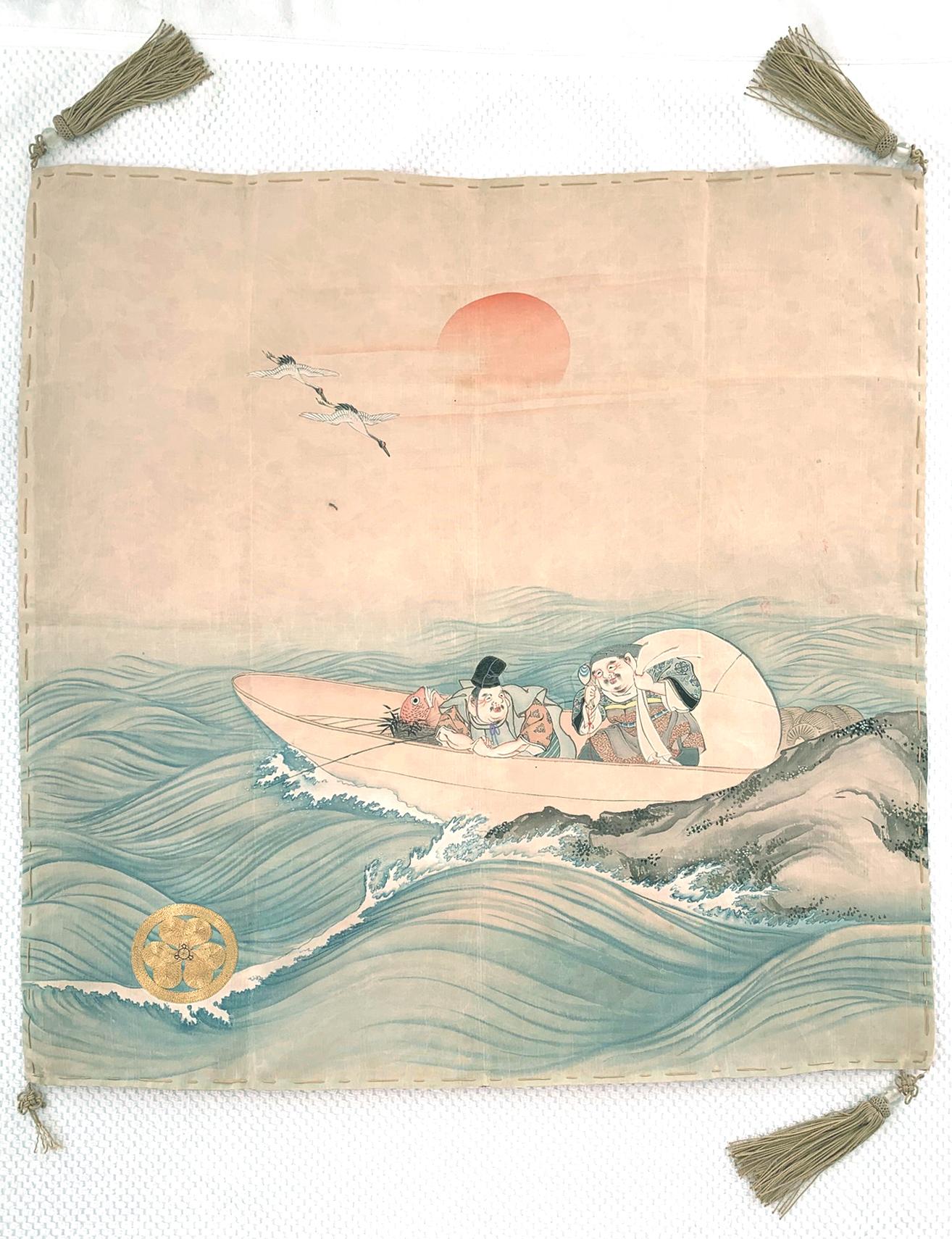 Panneau Fukusa en soie japonaise, vers la fin du 19e siècle ou le début du 20e siècle, de la période Meiji. La façade a été magnifiquement décorée avec le Yuzen-zome, une technique de teinture par résistance à forte intensité de travail, inventée