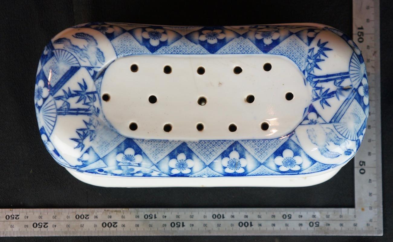 A very nice Japanese antique Geisha blue ceramic 