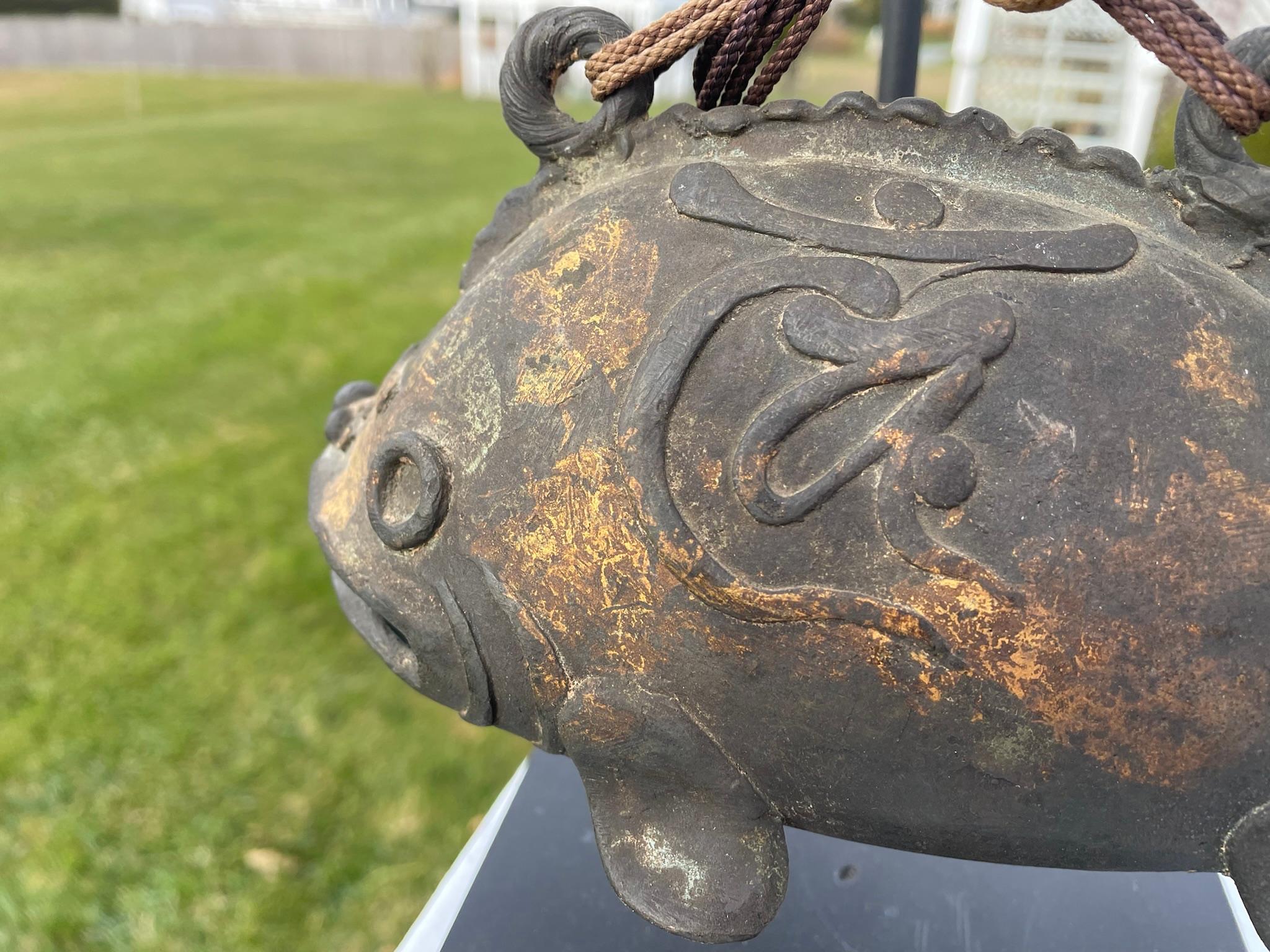 Japanese Old Vintage Gilt Bronze Fish Bell and Wood Striker 4