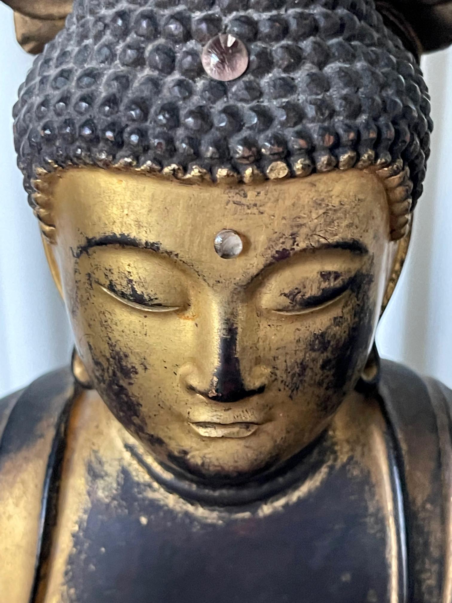 Gold Leaf Japanese Antique Gilt Wood Amitabha Buddha on Loctus Throne Statue For Sale