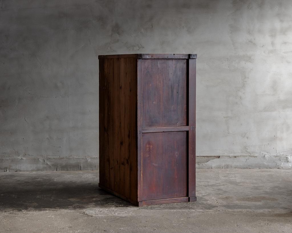 Armario Japonés Antiguo de Cristal, Época Taisho'1912-1926', Wabi Sabi siglo XX