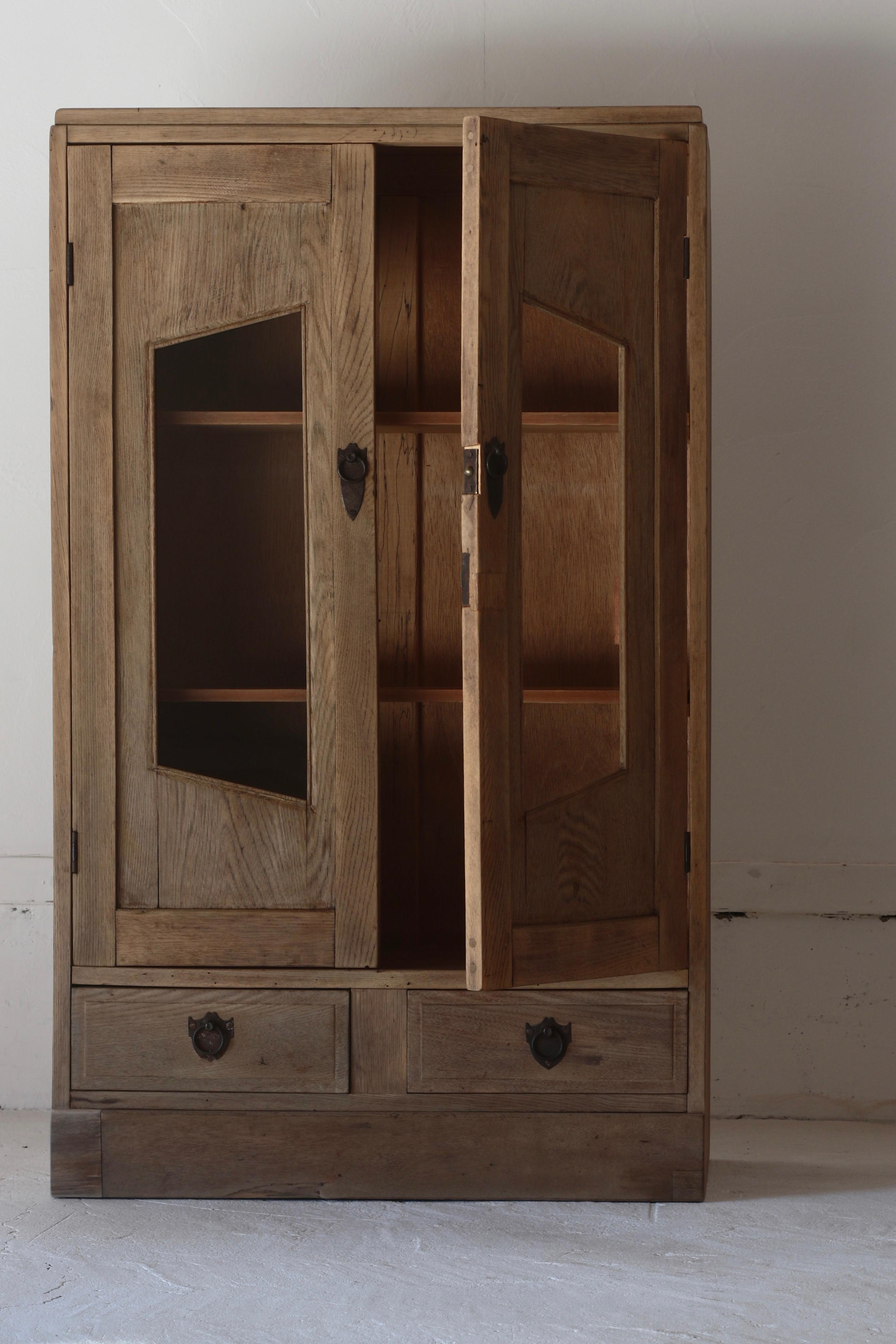 Japanese Antique / Glass Door Cabinet / Taisho Period / WabiSabi 3