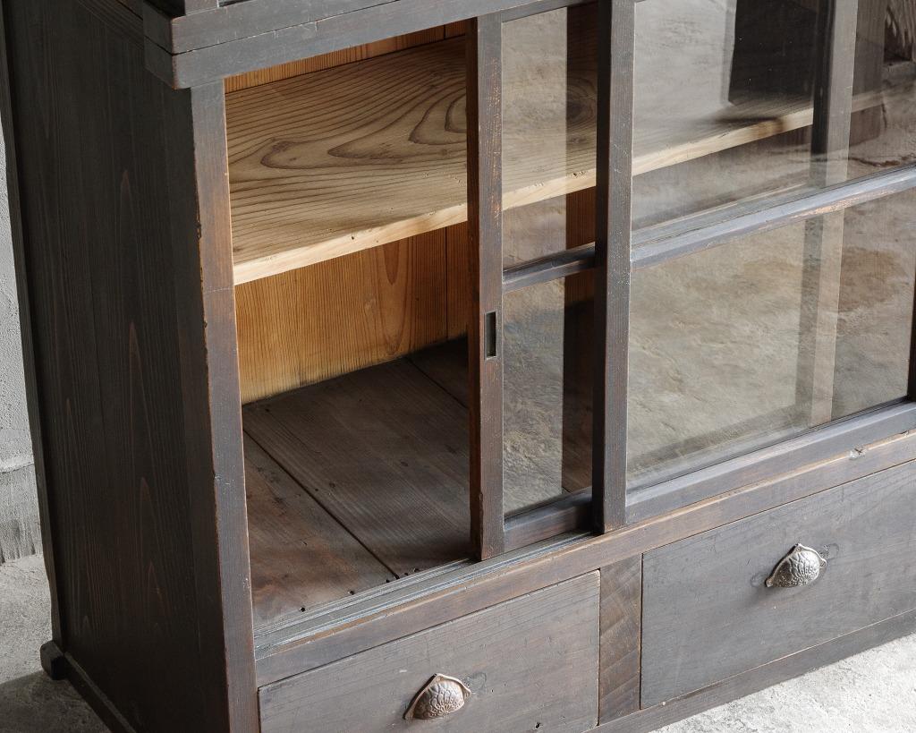 Japanese Antique cabinet 