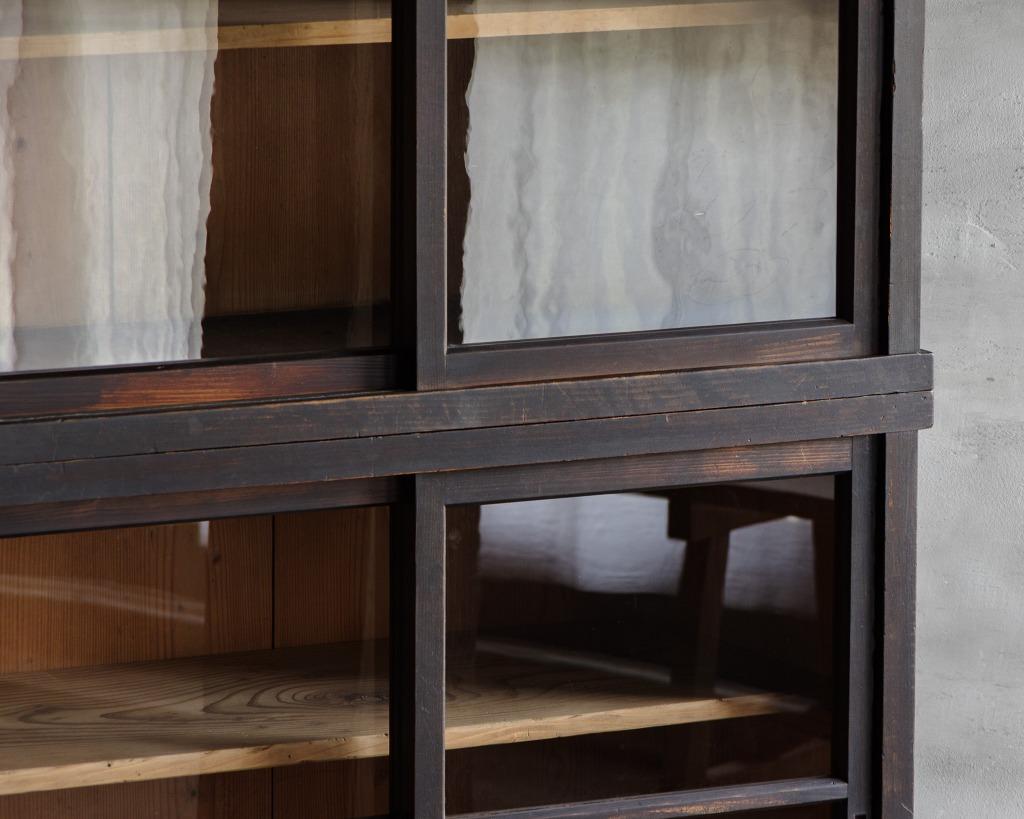 Japanese Antique cabinet 