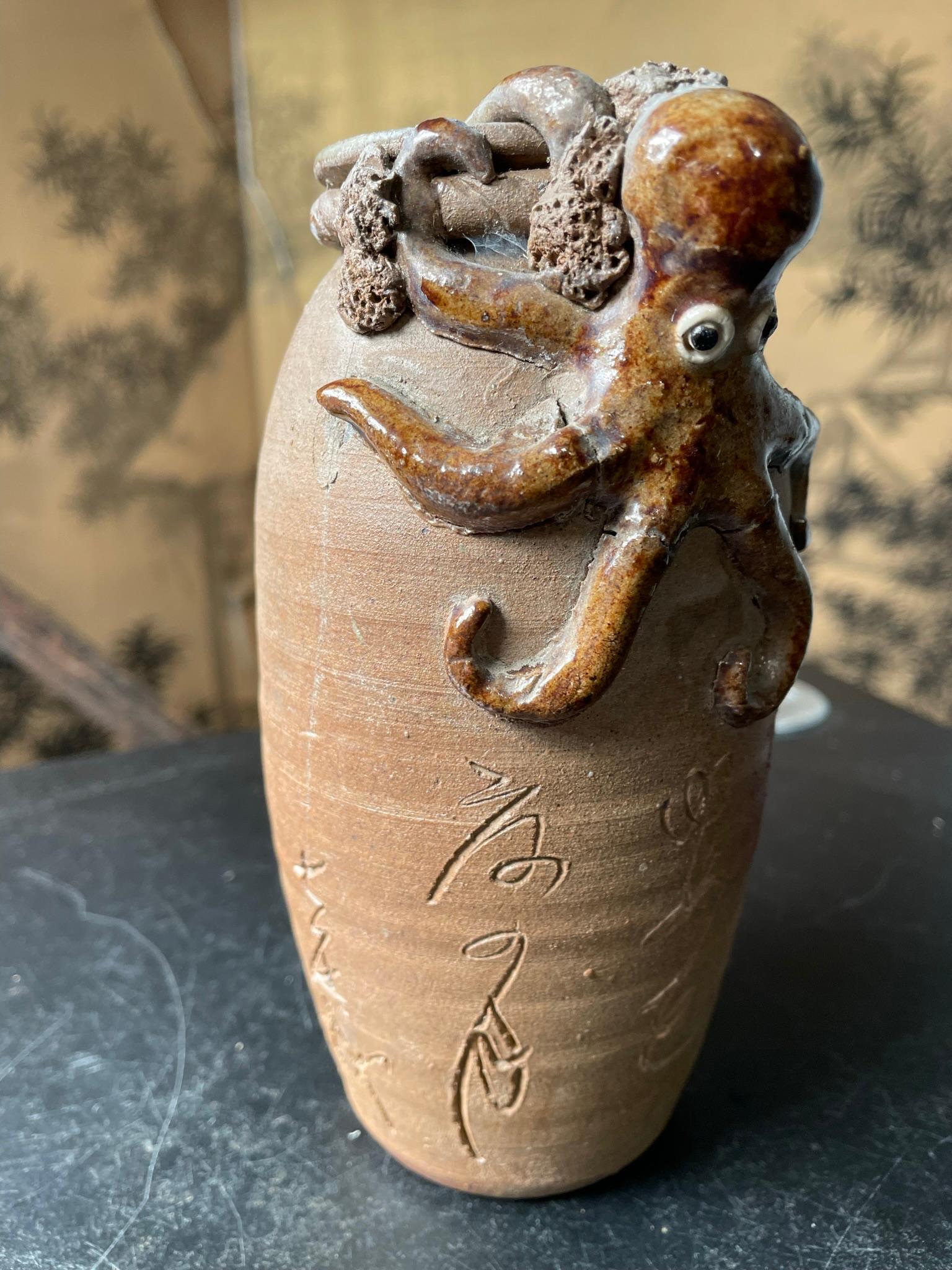 Japanese Old Vintage Glazed Octopus Signed Vase 3
