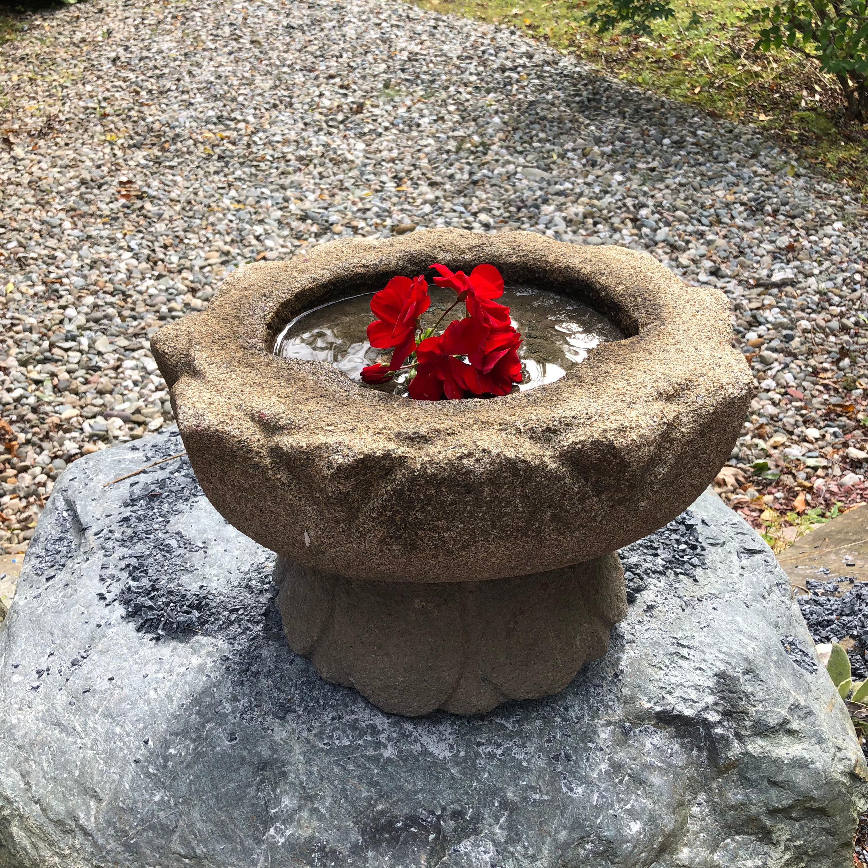 Beautiful two-piece ensemble

Japan, a handsome antique hand carved stone lotus bowl shape that balances beautifully on top of its separate tapered carved stone base. This ensemble exhibits substantial patina from good age. 

The bowl