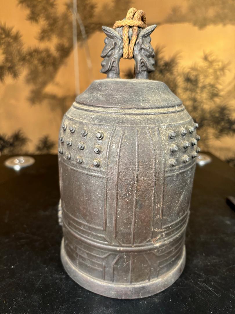 Bronze Japanese Antique Hand Cast Temple Bell Resonates with Original Striker