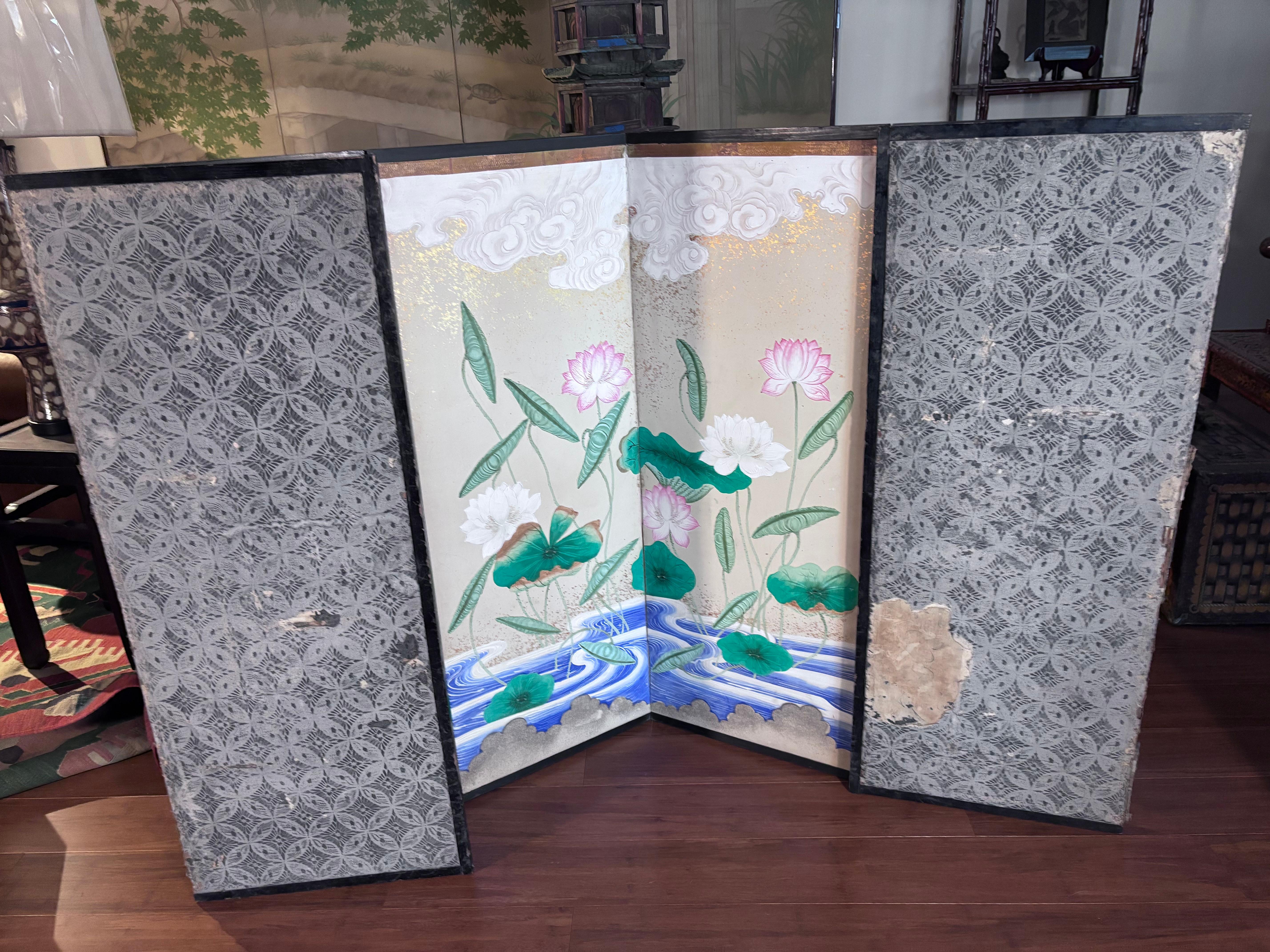 Biombo Japonés Antiguo Pintado a Mano Loto Y Aguas Azules Colores Vibrantes en venta 9