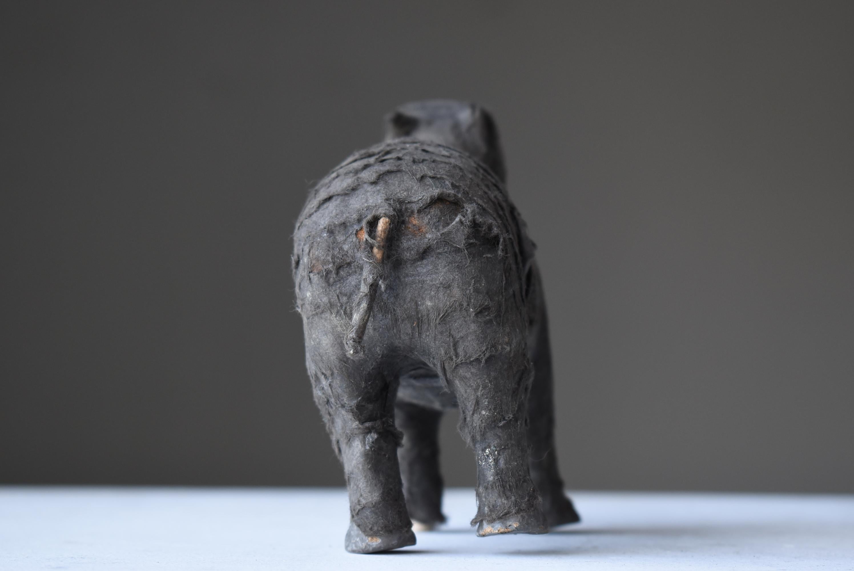 Japanese Antique Hippopotamus 1940s-1960s / Animal Figurine Object Wabi Sabi For Sale 5