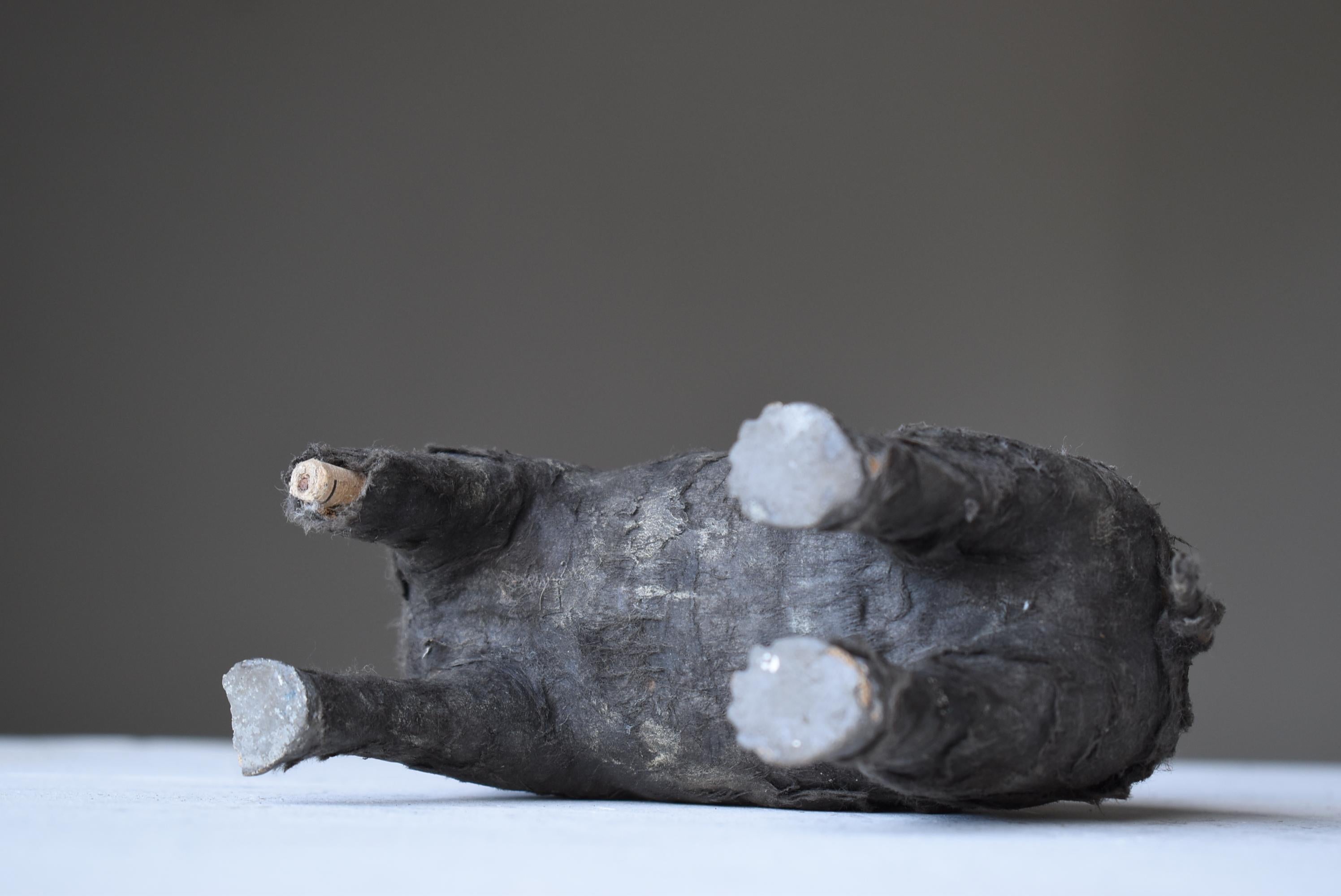 Japanese Antique Hippopotamus 1940s-1960s / Animal Figurine Object Wabi Sabi For Sale 8