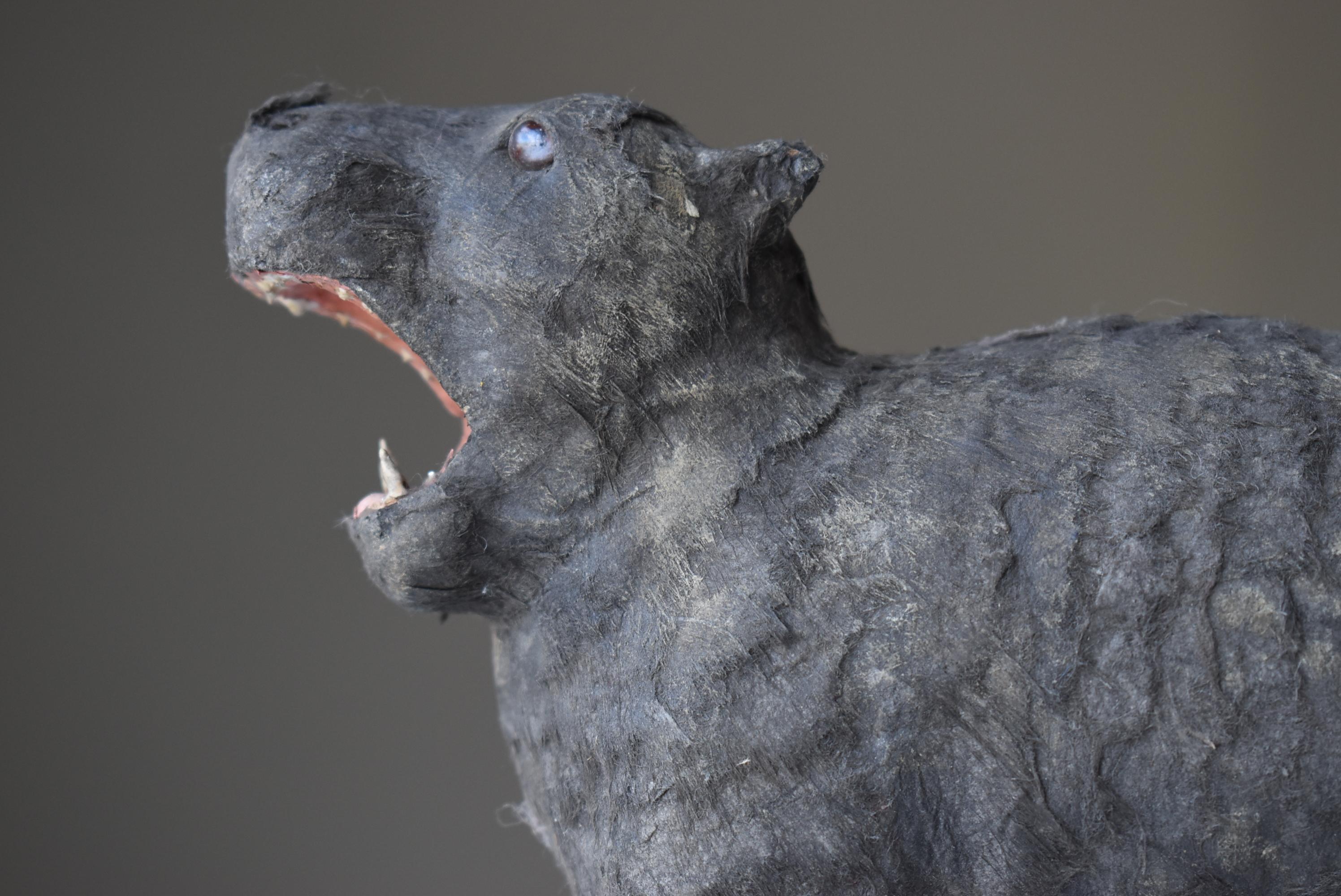 Japanese Antique Hippopotamus 1940s-1960s / Animal Figurine Object Wabi Sabi In Good Condition For Sale In Sammu-shi, Chiba