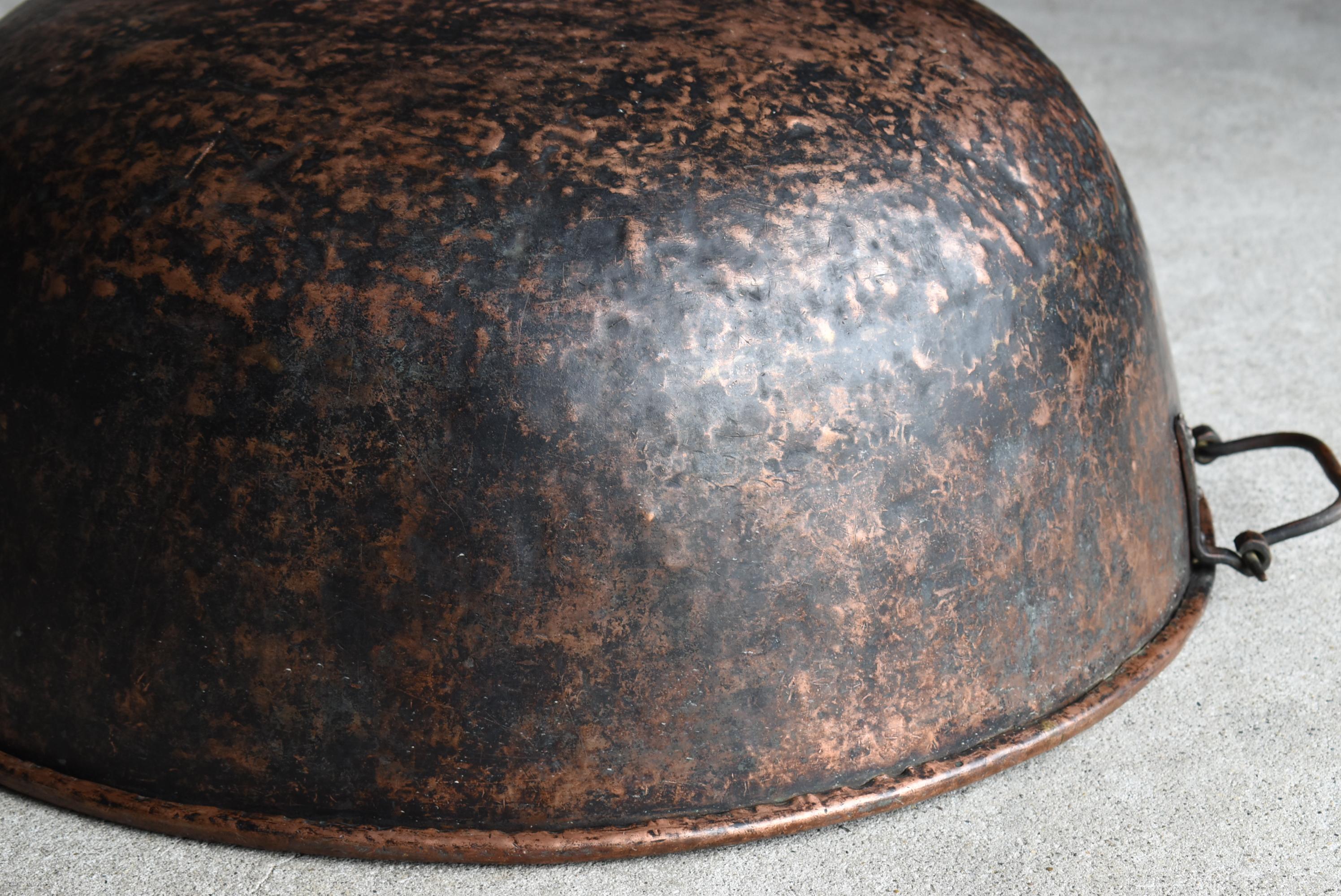 Japanese Antique Huge Copper Bowl 1900s-1940s / Flower Vase Wabi Sabi For Sale 9