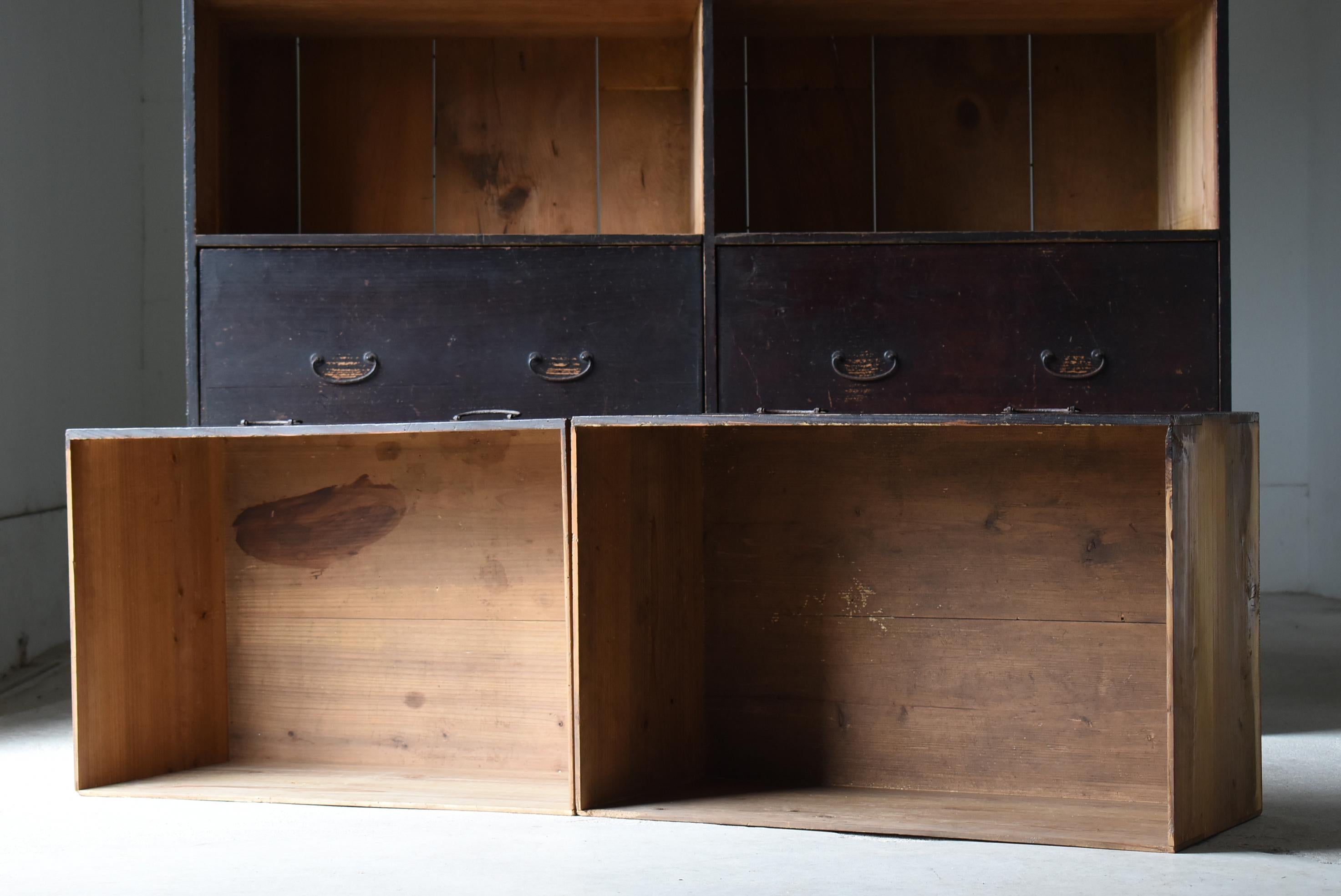 Japanische antike große Schubladenaufbewahrung 1860er-1900er Jahre / Tansu-Schrank Wabisabi, Wabisabi im Angebot 3