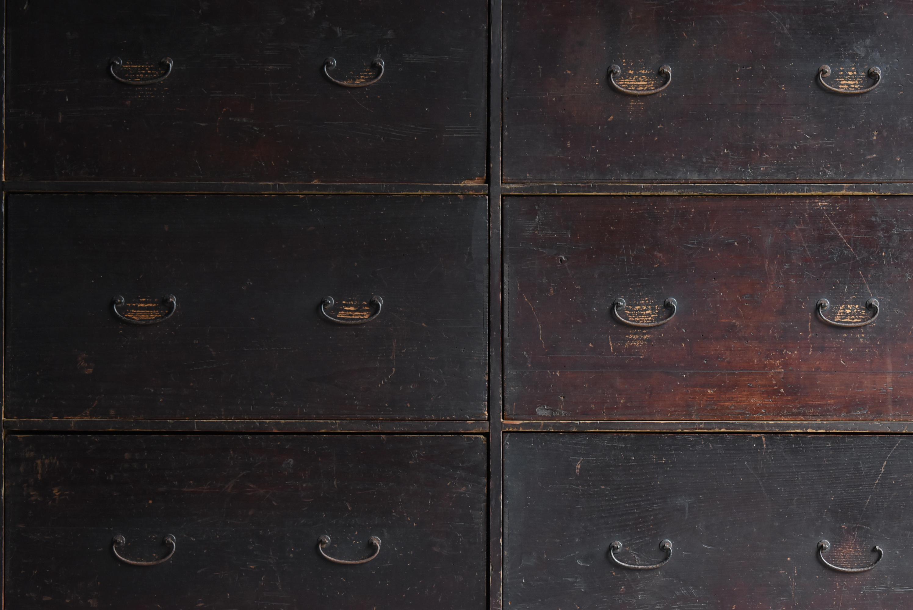 Japanische antike große Schubladenaufbewahrung 1860er-1900er Jahre / Tansu-Schrank Wabisabi, Wabisabi im Angebot 12