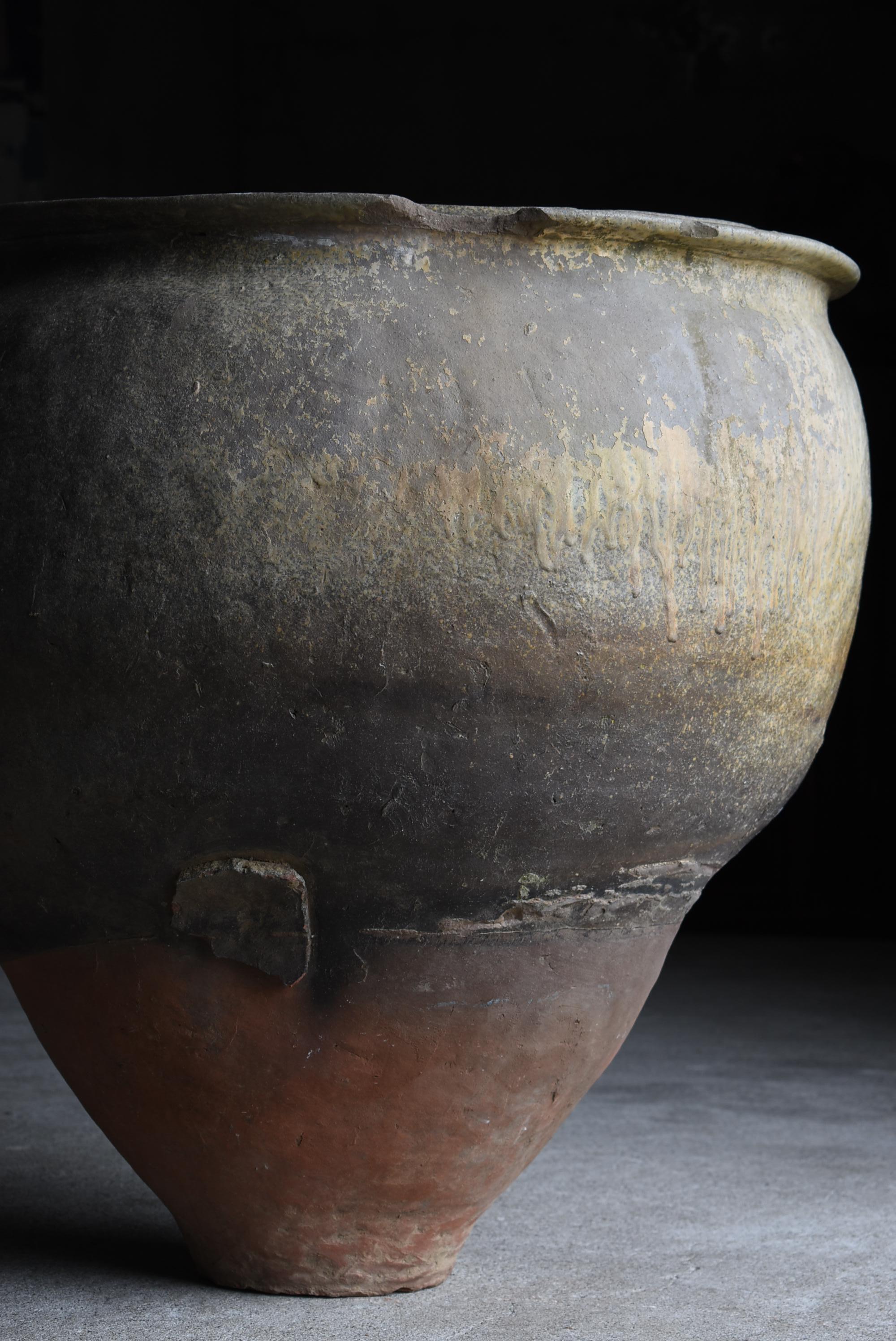 Poteries Grand vase de poterie japonais ancien 1700s-1750s / Vase à fleurs Wabi Sabi en vente