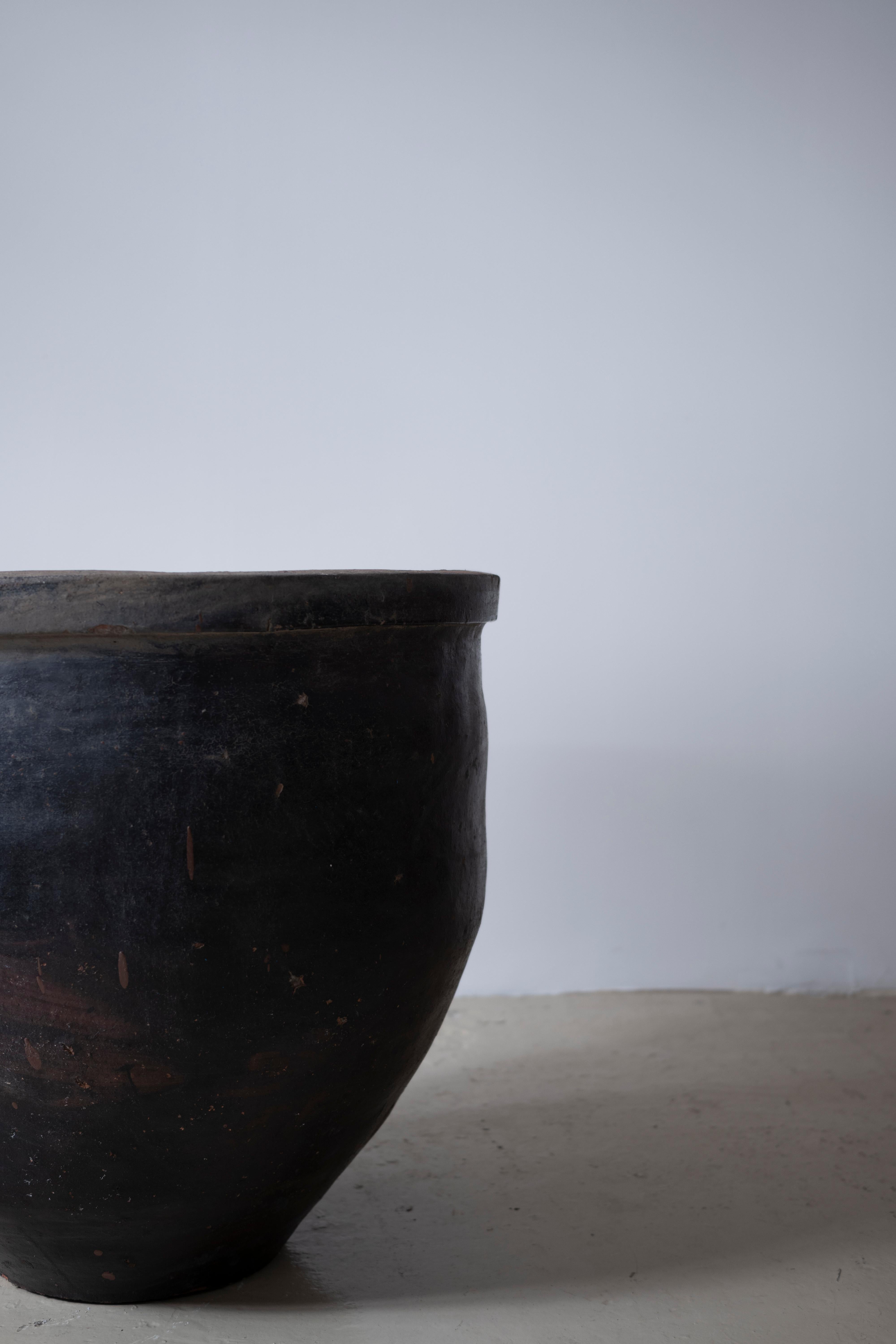Japanese Antique Huge Water Pot 