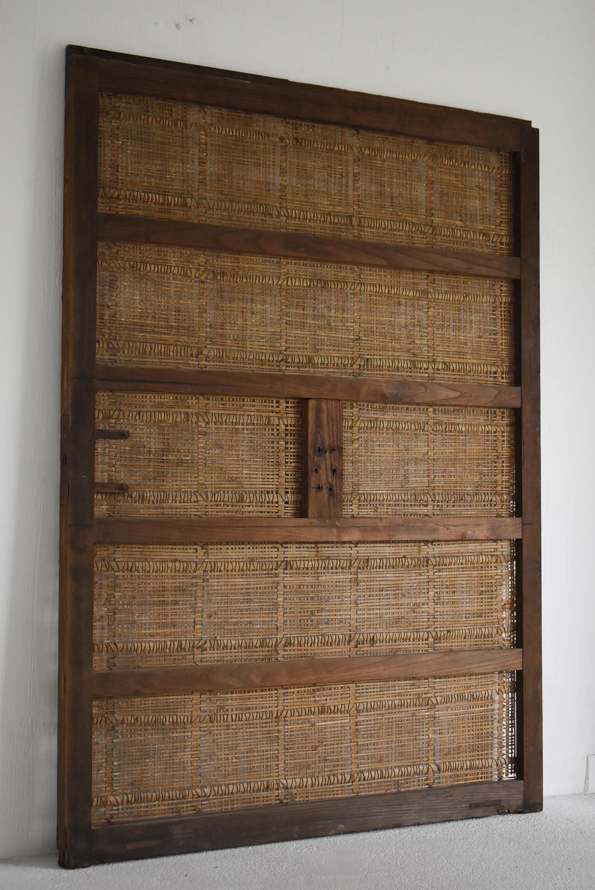 Porte ancienne en lattes de bambou tressées 1860s-1900s / Abstract Art Wabisabi en vente 8