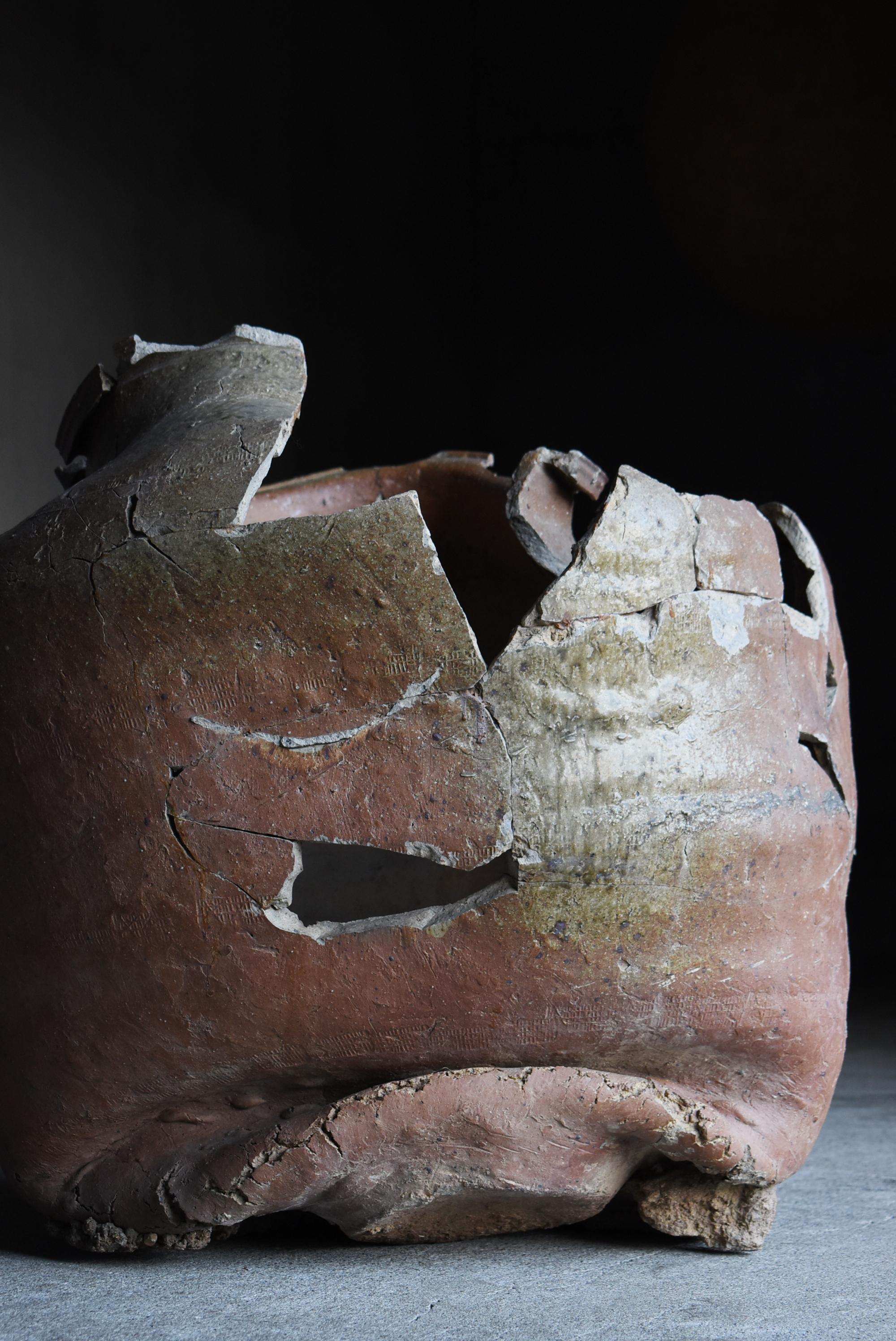 Antico vaso giapponese in ceramica 