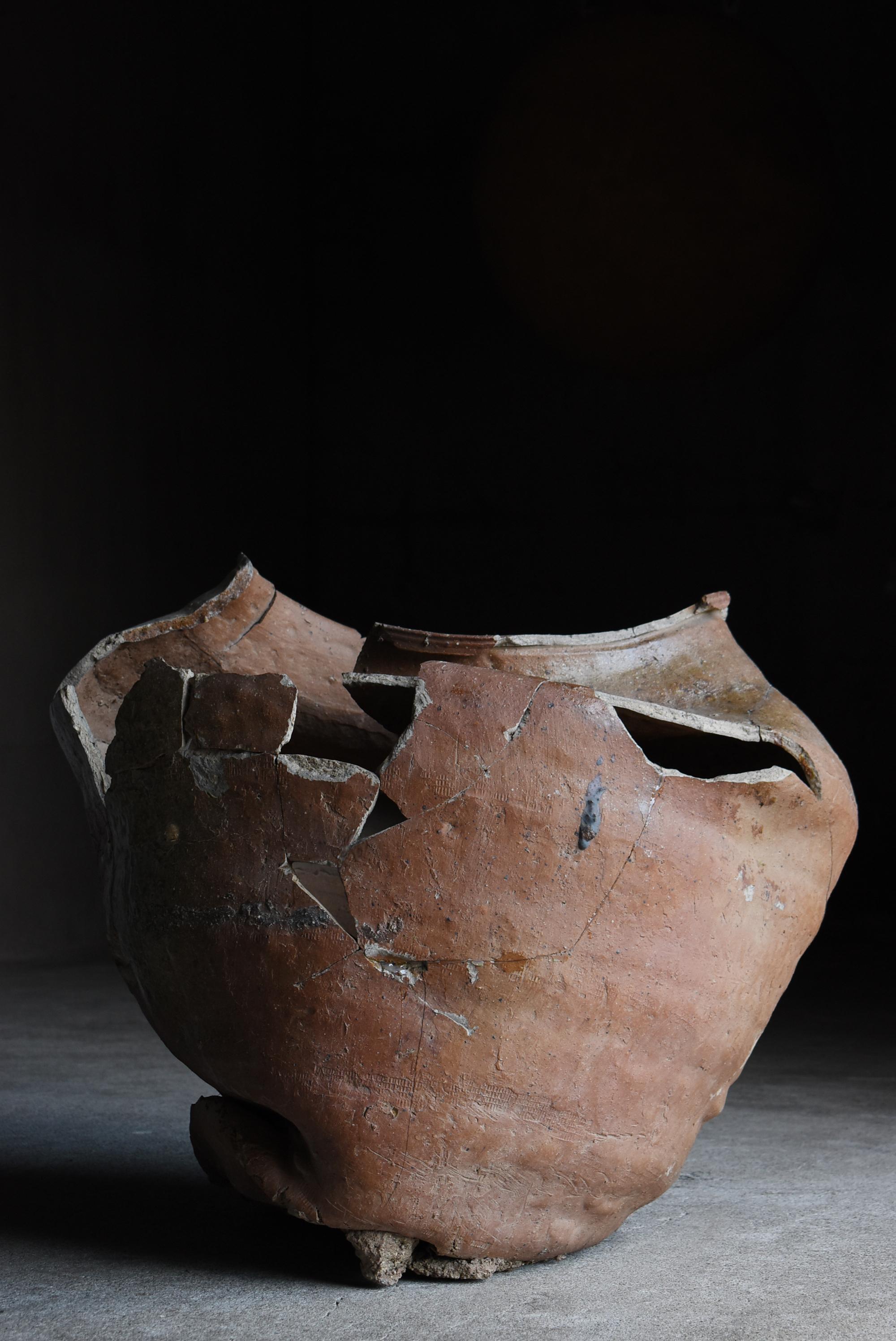 Antico vaso giapponese in ceramica 