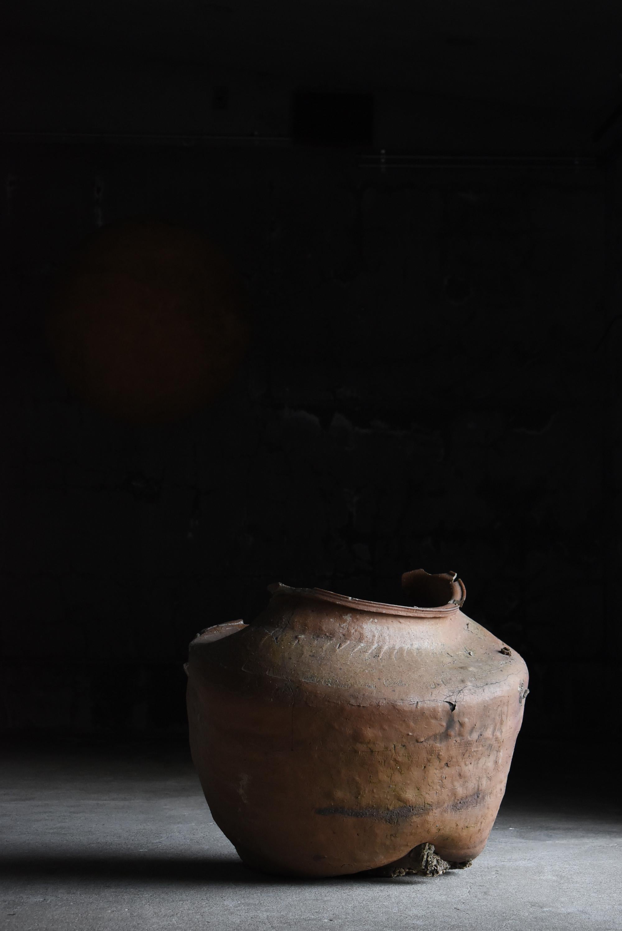 Antico vaso giapponese in ceramica 