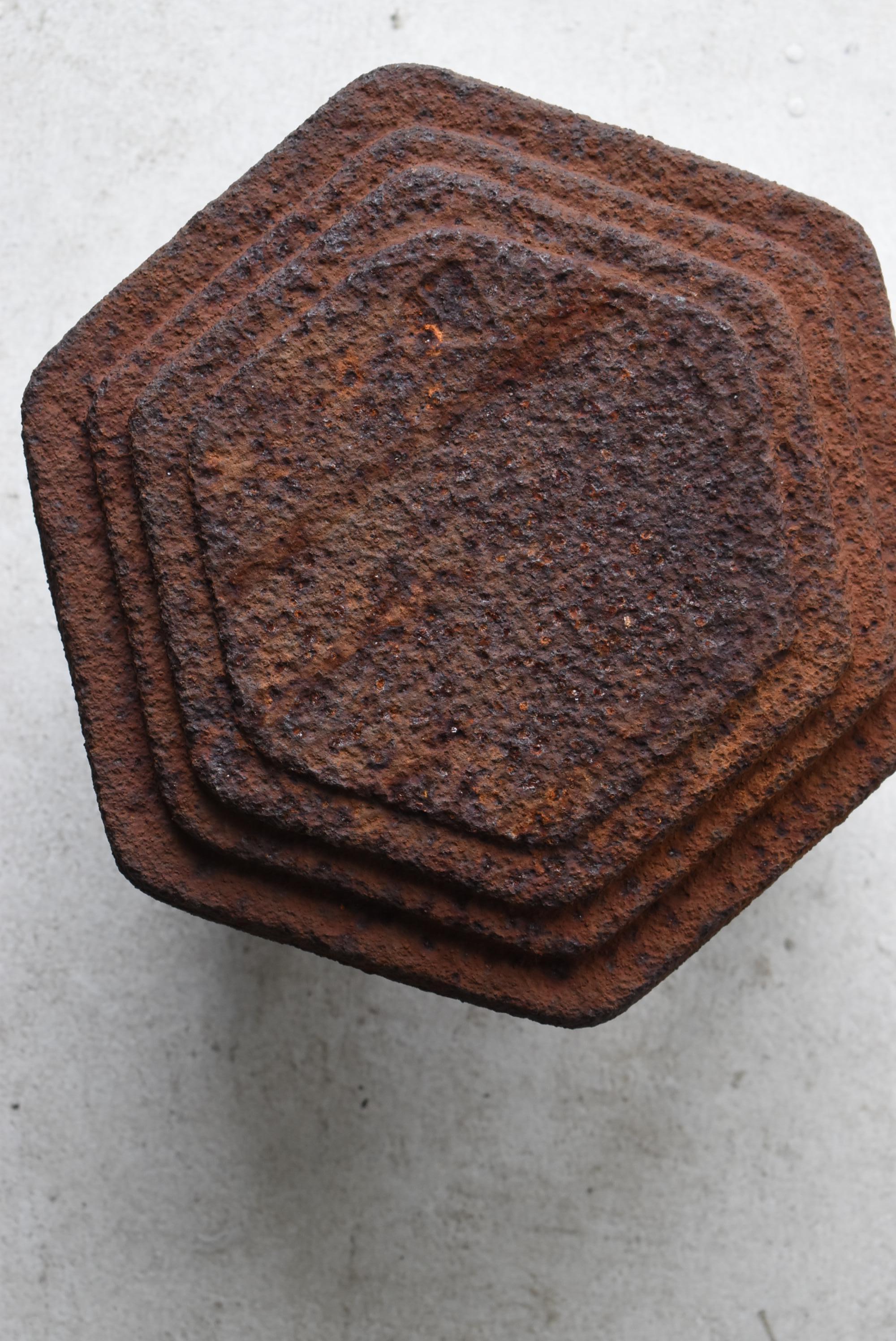 Japanese Antique Iron Display Stand 1900s-1940s / Wabisabi 7