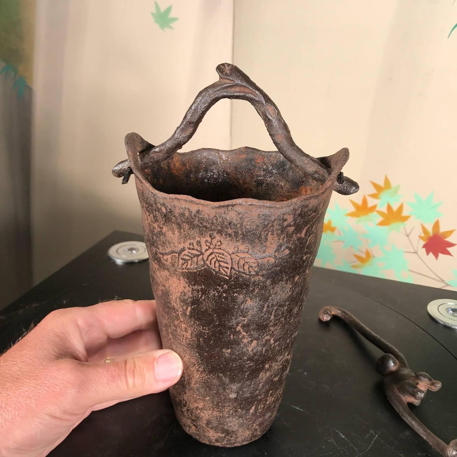 Japanese Antique Iron Hanging Flower Vase & Two Monkey Hangers, 19th Century In Good Condition In South Burlington, VT
