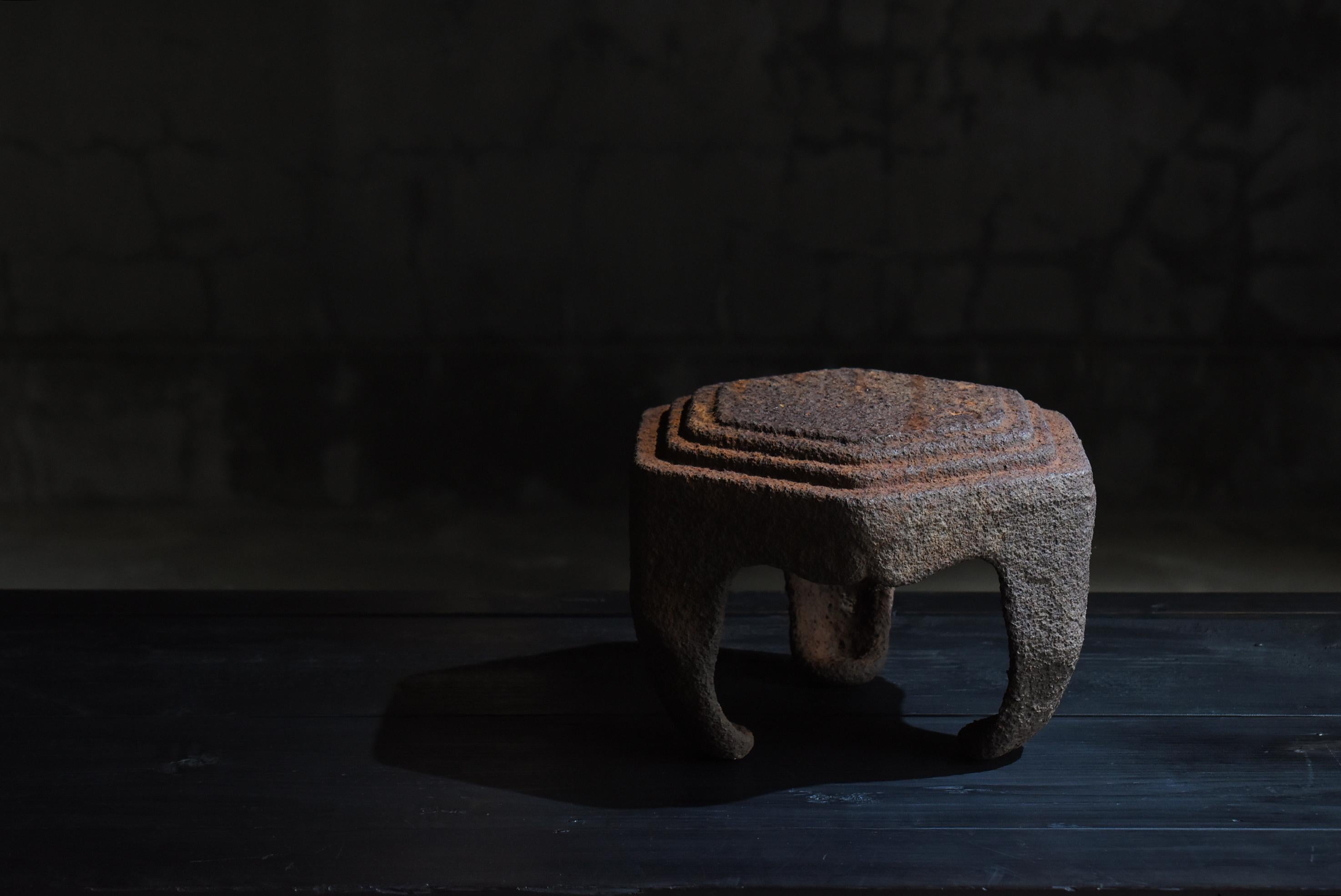 Meiji Japanese Antique Iron Hexagonal Stand 1860s-1900s / Ornament Wabisabi For Sale
