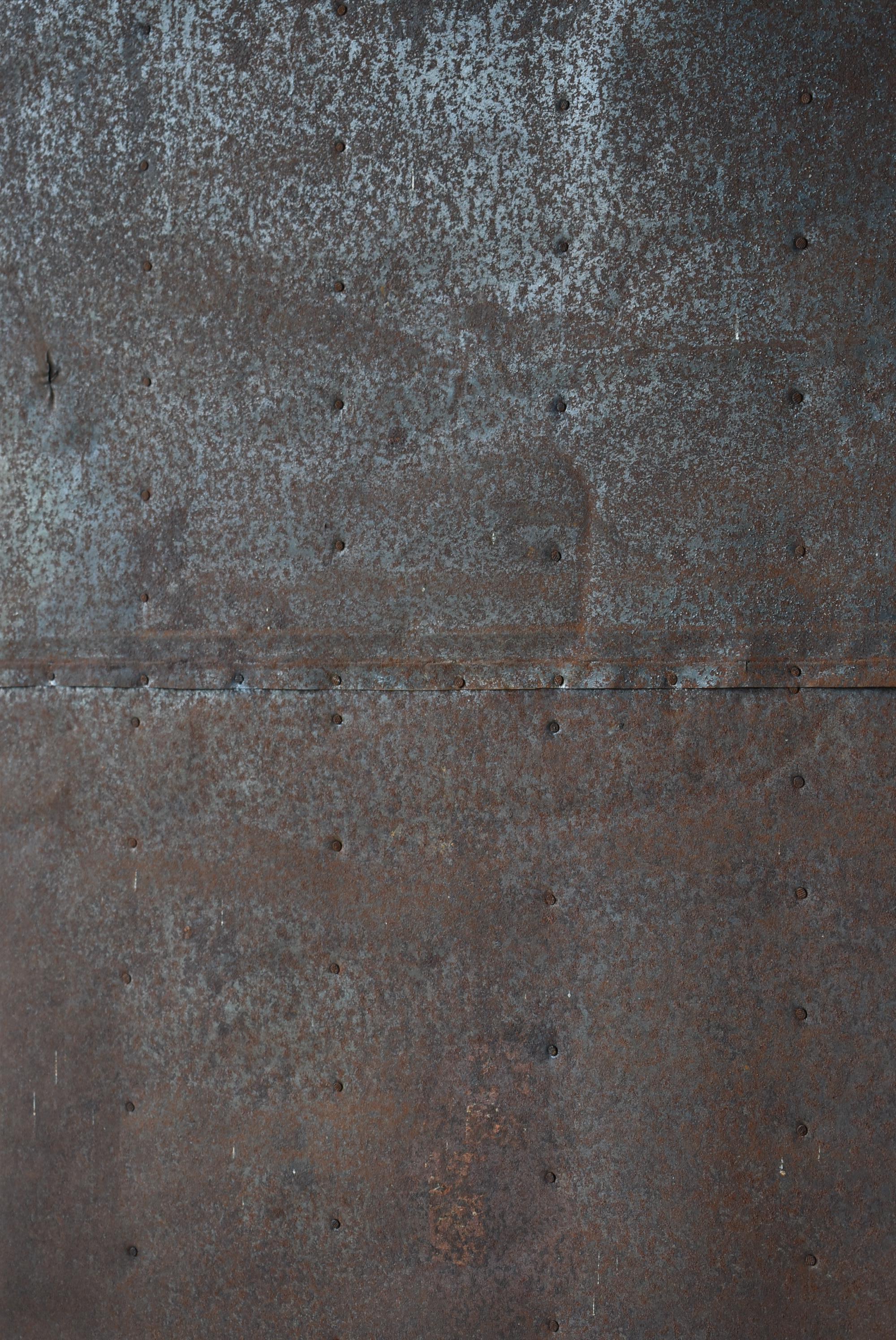 Japanese Antique Iron Plate Door 1860s-1900s / Wabisabi 5